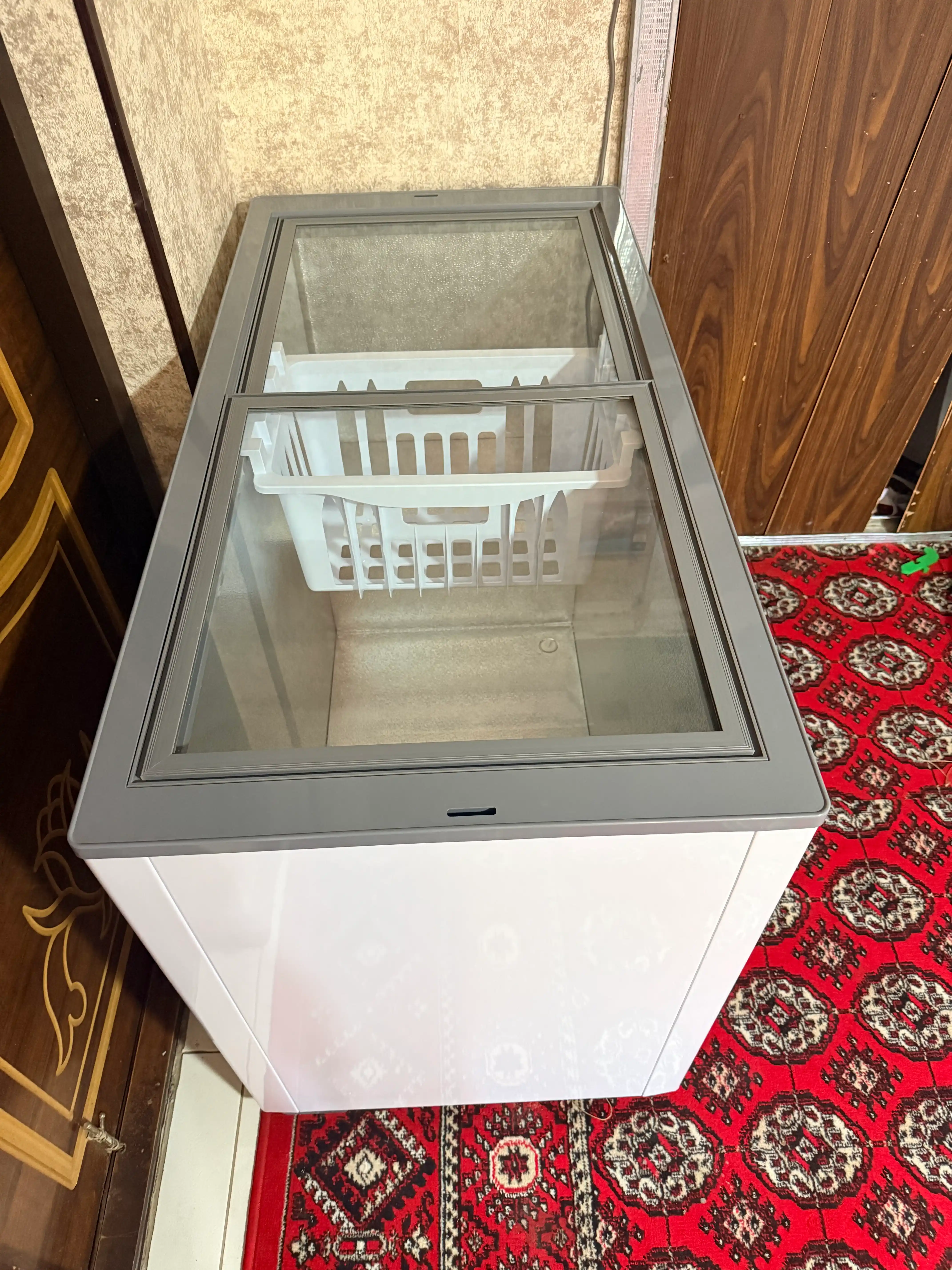 Морозильник Kleo KDF 300, 220 л, R600a, до -23C, энергоэффективный морозильный ларь