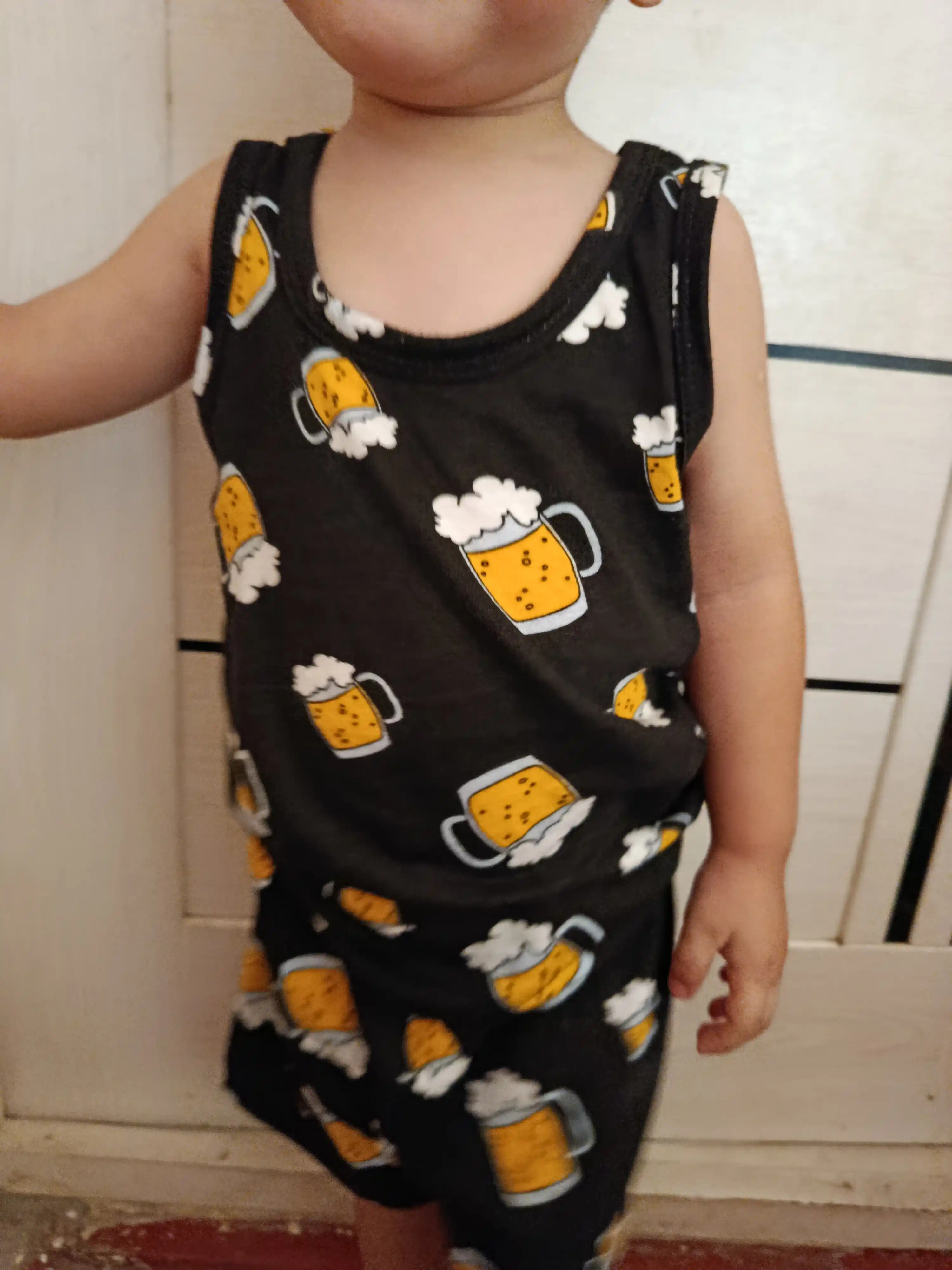 Mayka va shortiklar to‘plami, 2-9 yosh uchun