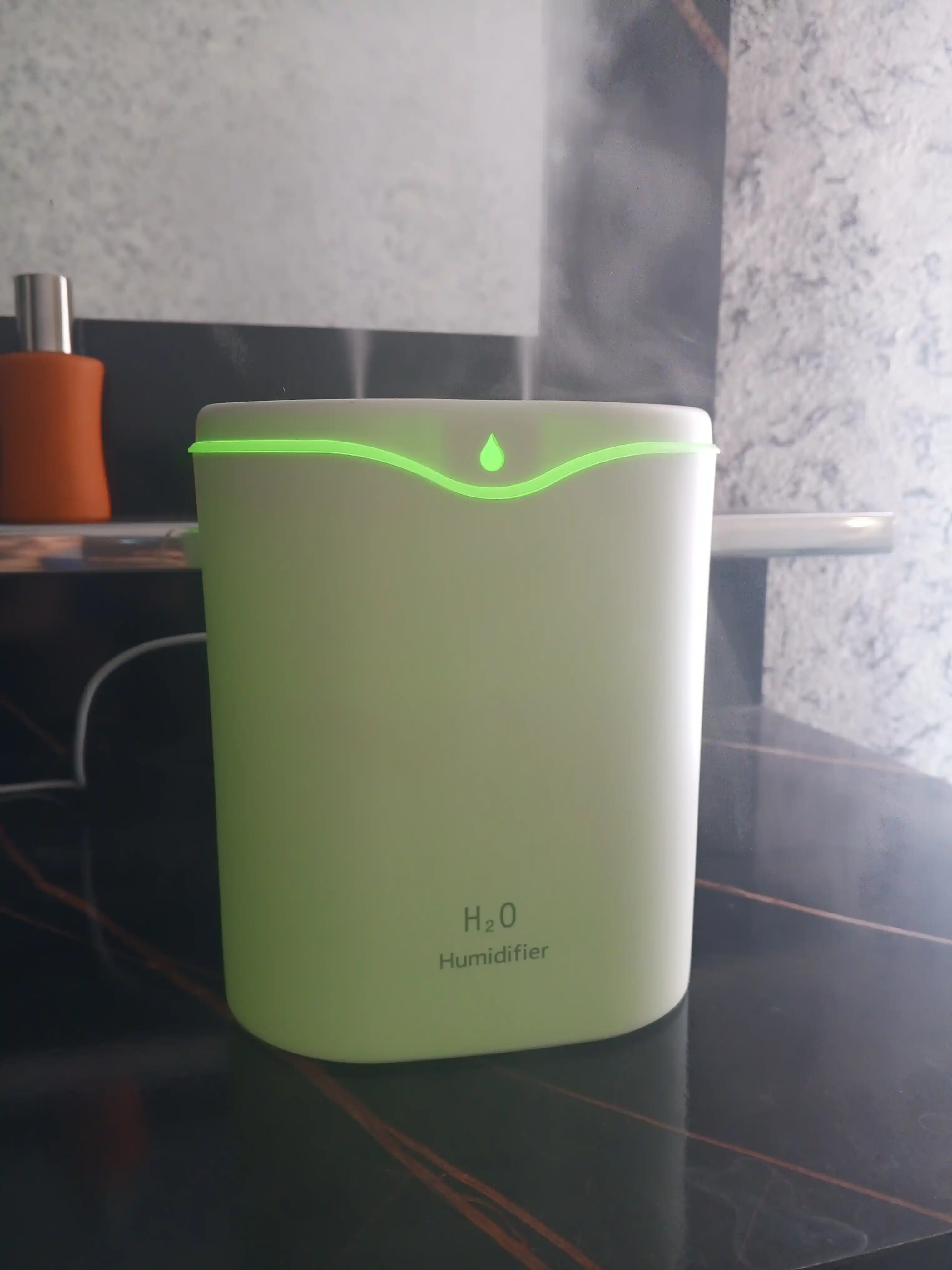 Uy va ofis uchun Bliss Home ultratovushli havo namlagichi, tungi chiroq, 2 litrli aromadiffuzor