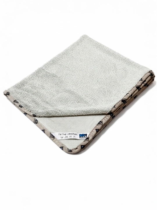Dry Monster 55*75 SM Mikrofibra sochiq avtomobil lattasi