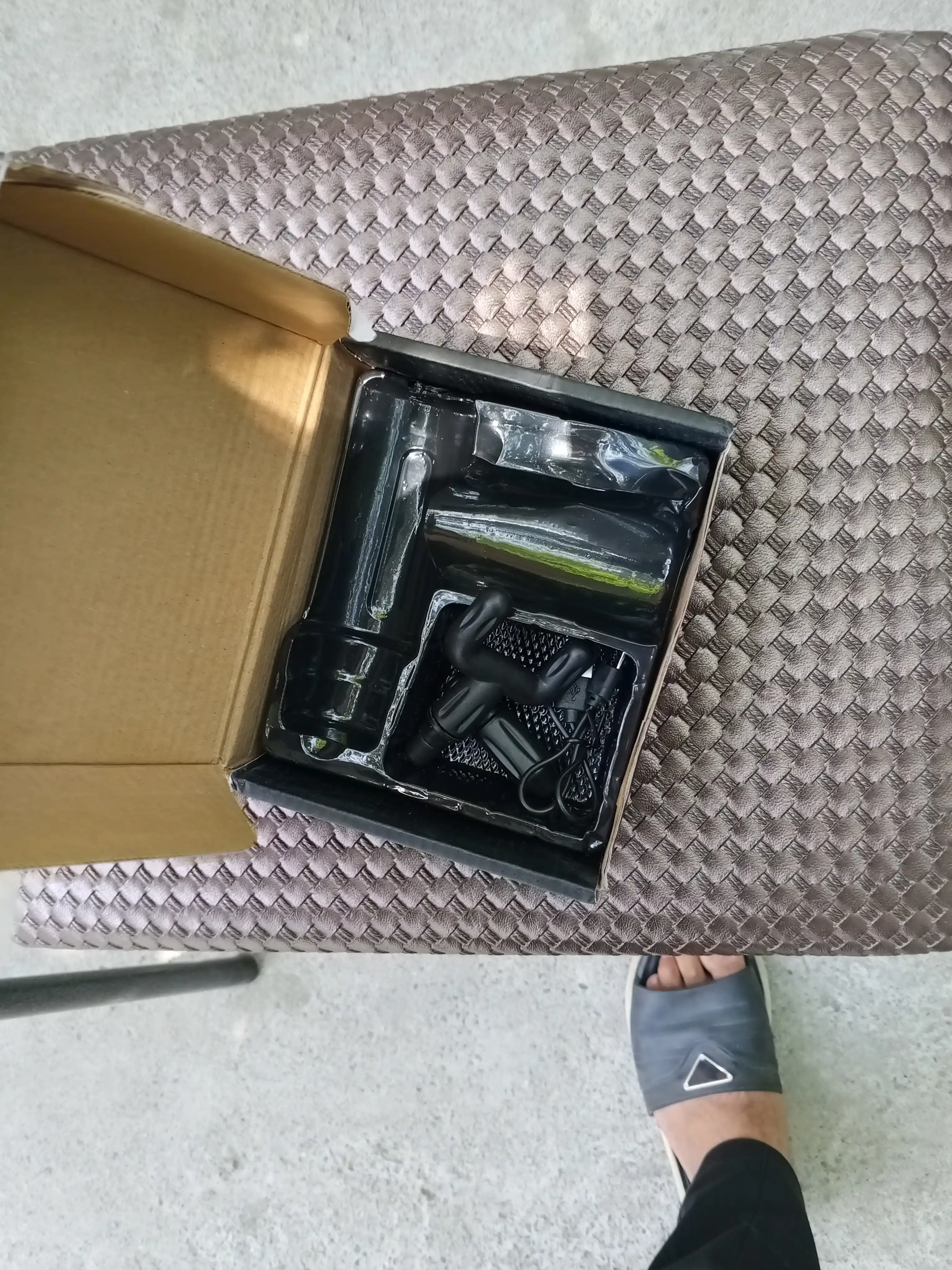 Перкуссионный массажер для тела Fascial Massage Gun, ударный пистолет с 4 насадками