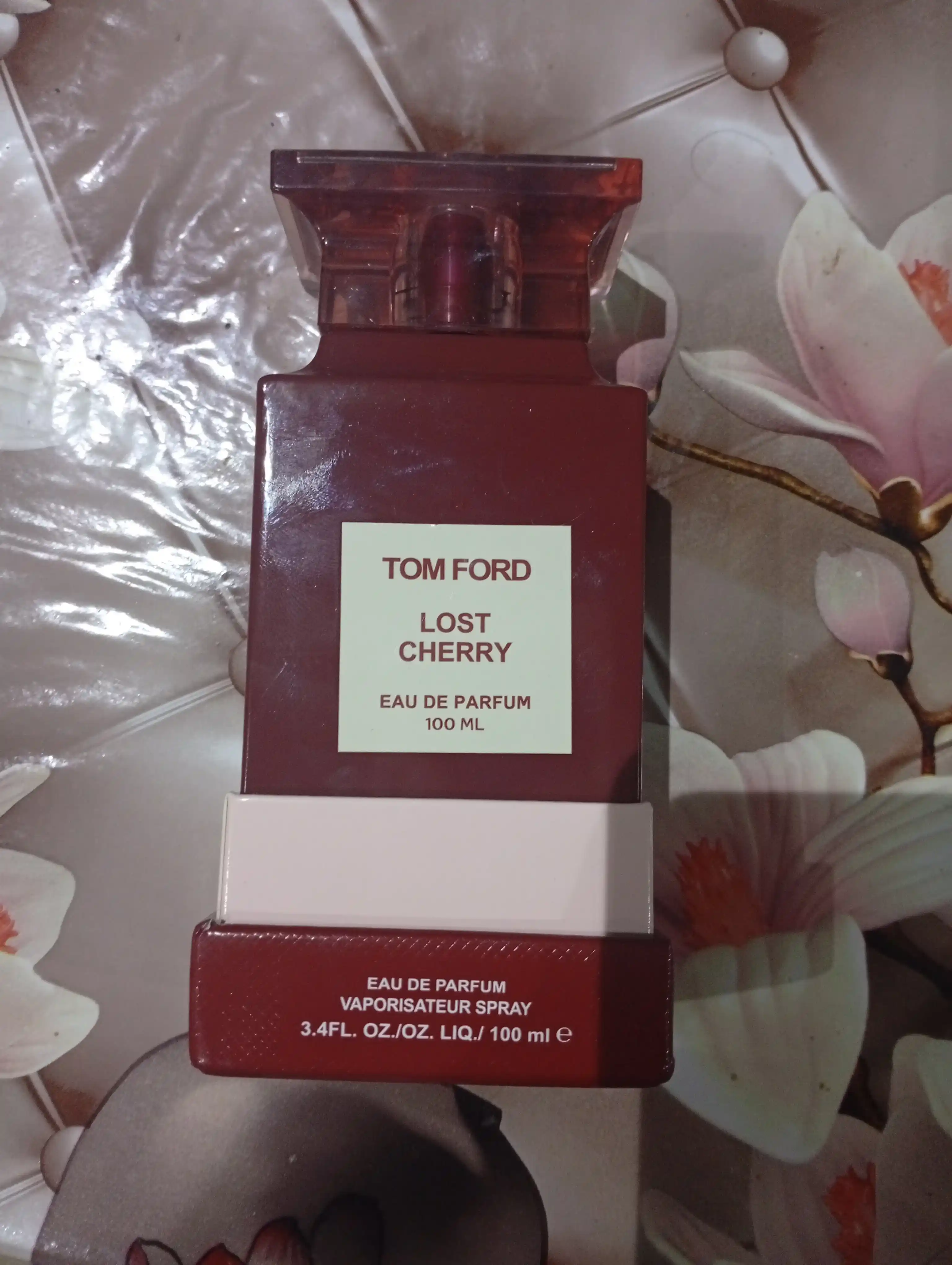 Parfyumlangan suv Lost Cherry, 100 ml