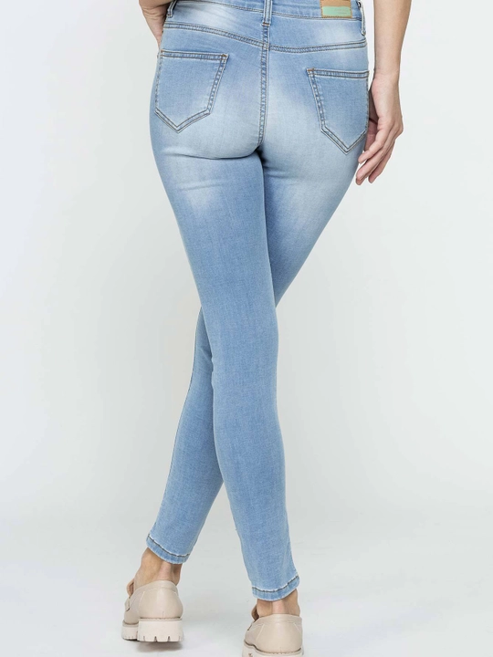 Ayollar jinsilari Carrera Jeans Skinny Fit yengil denim o‘rta bel yoz uchun