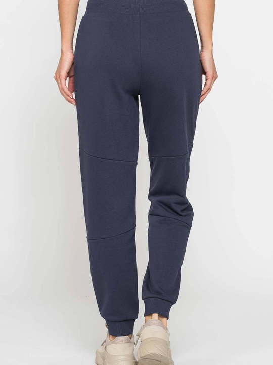 Ayollar sport shimi, Carrera Jeans, erkin bichimli, trikotaj, manjetli