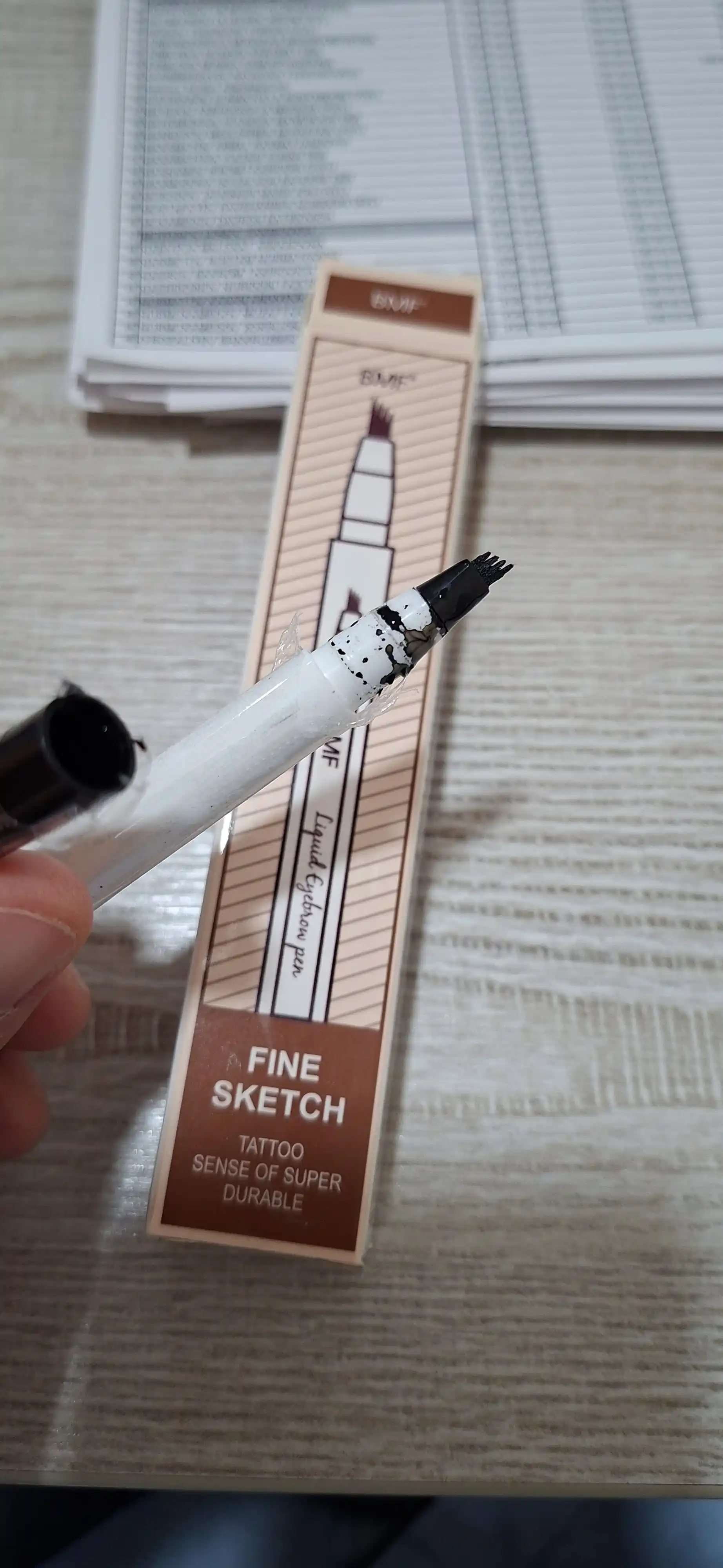 Фломастер лайнер для бровей Fine Sketch, черный и коричневый