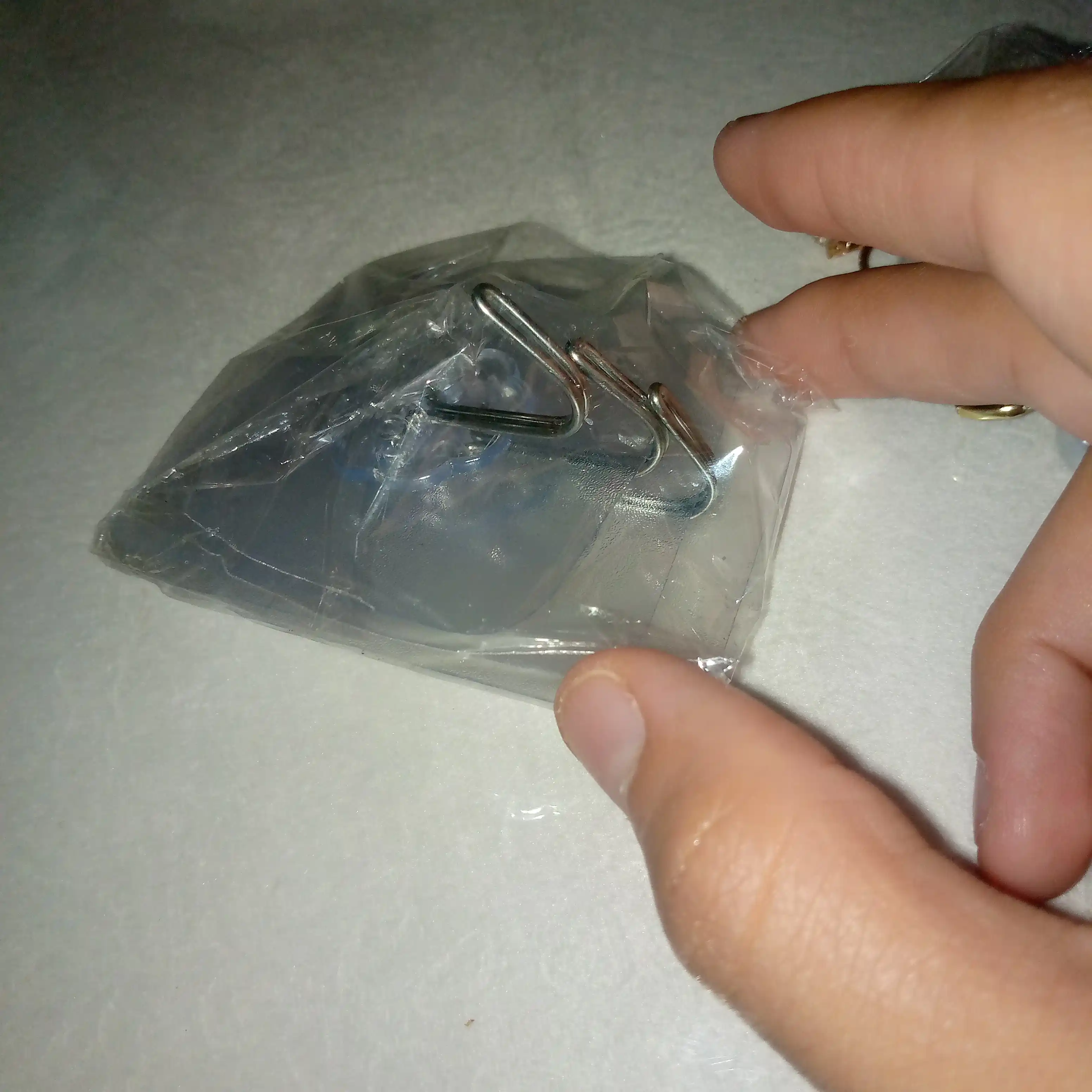 Ilgichlar, oshxona va hammom uchun o'zi yopishqoq devor ilgichlar, 15 kg yukgacha