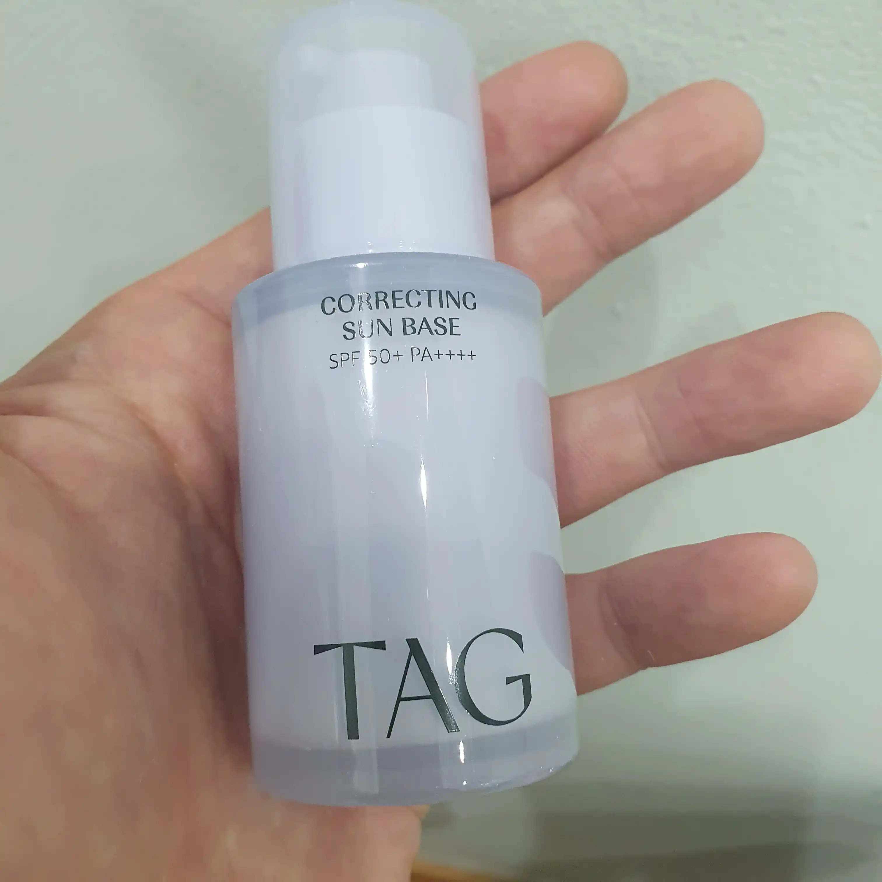 LG Carezone Plus PDRN — Yuz parvarishi va yorqinligi uchun serum, 3 turdagi
