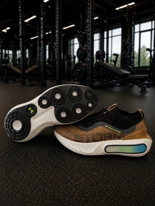 Стильные кроссовки Under Armour Phantom