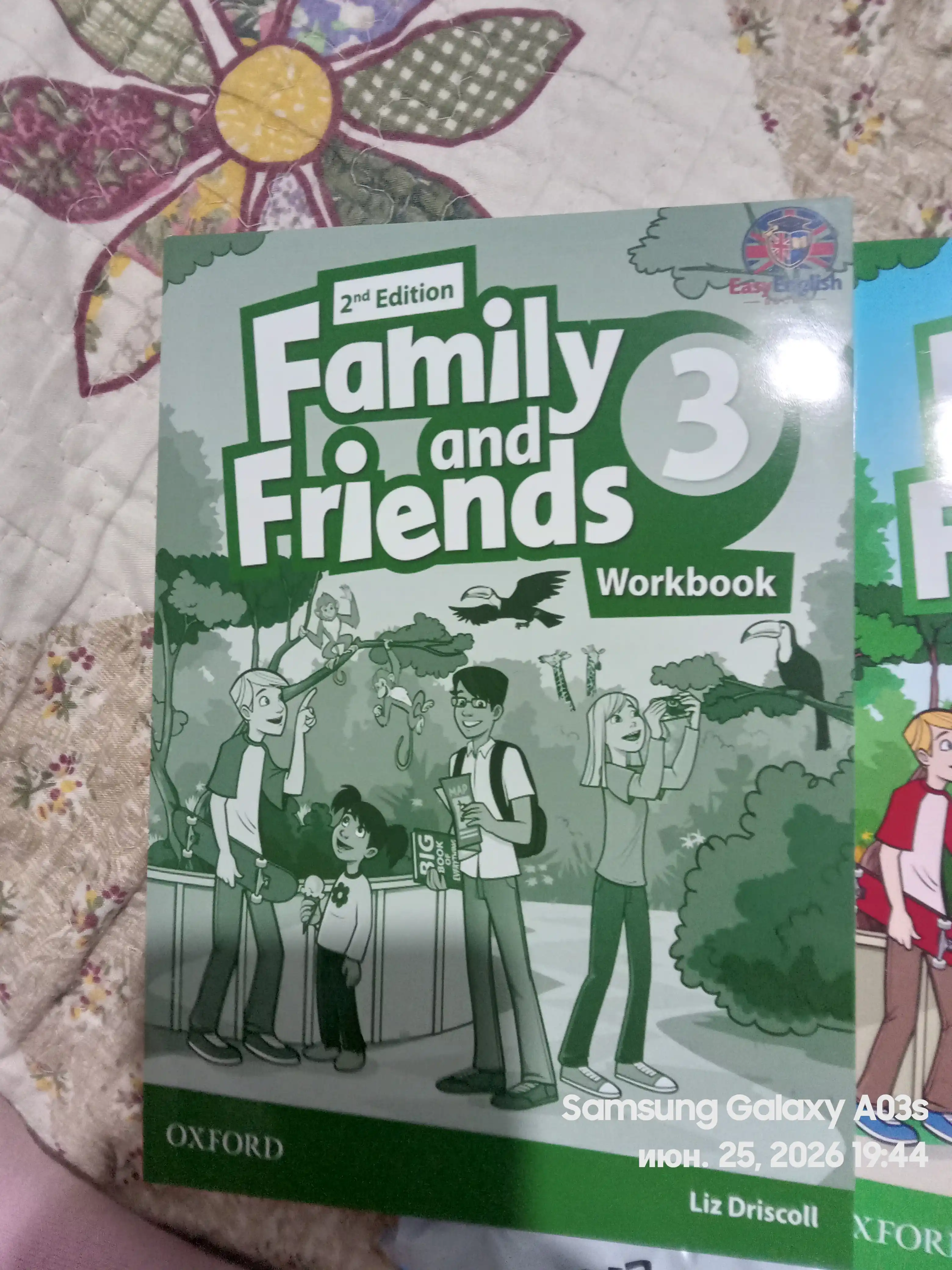 Family and Friends 0 1 2 Class Book + Workbook/ Family and Friends 2 Class Book + Workbook