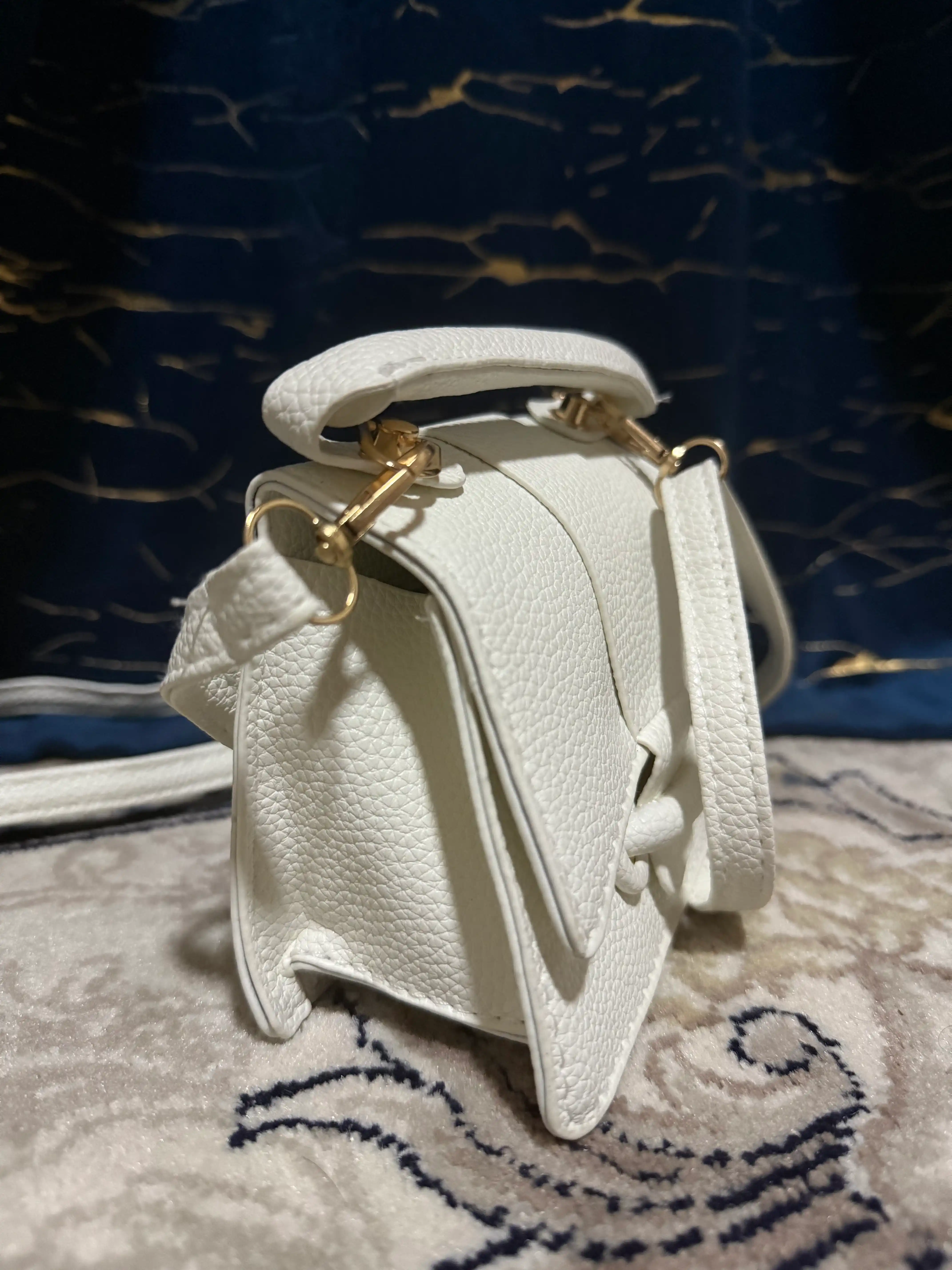 Ayollar mini-sumkasi, krossbodi, PU charmdan