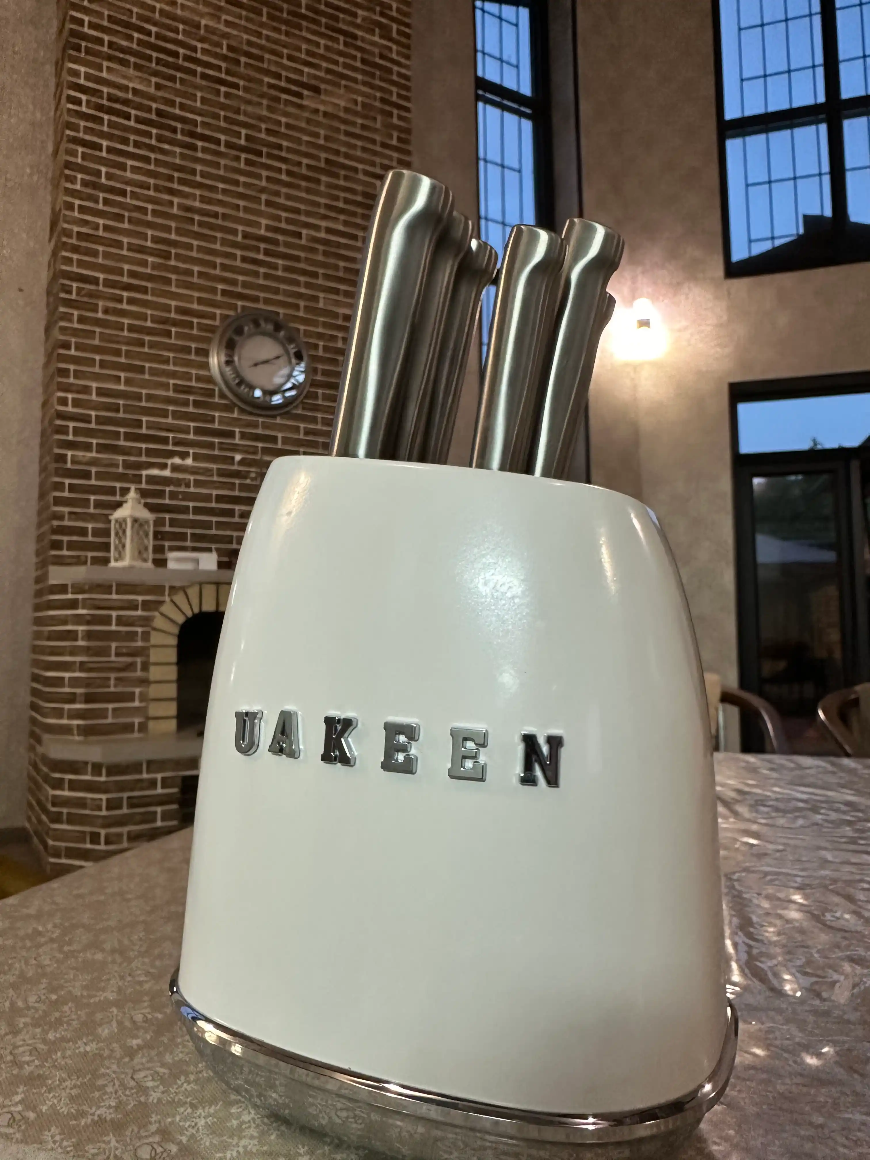 Uakeen 6 qismli oshxona pichog'i to'plami, zanglamaydigan po'latdan yasalgan, Soft-Touch