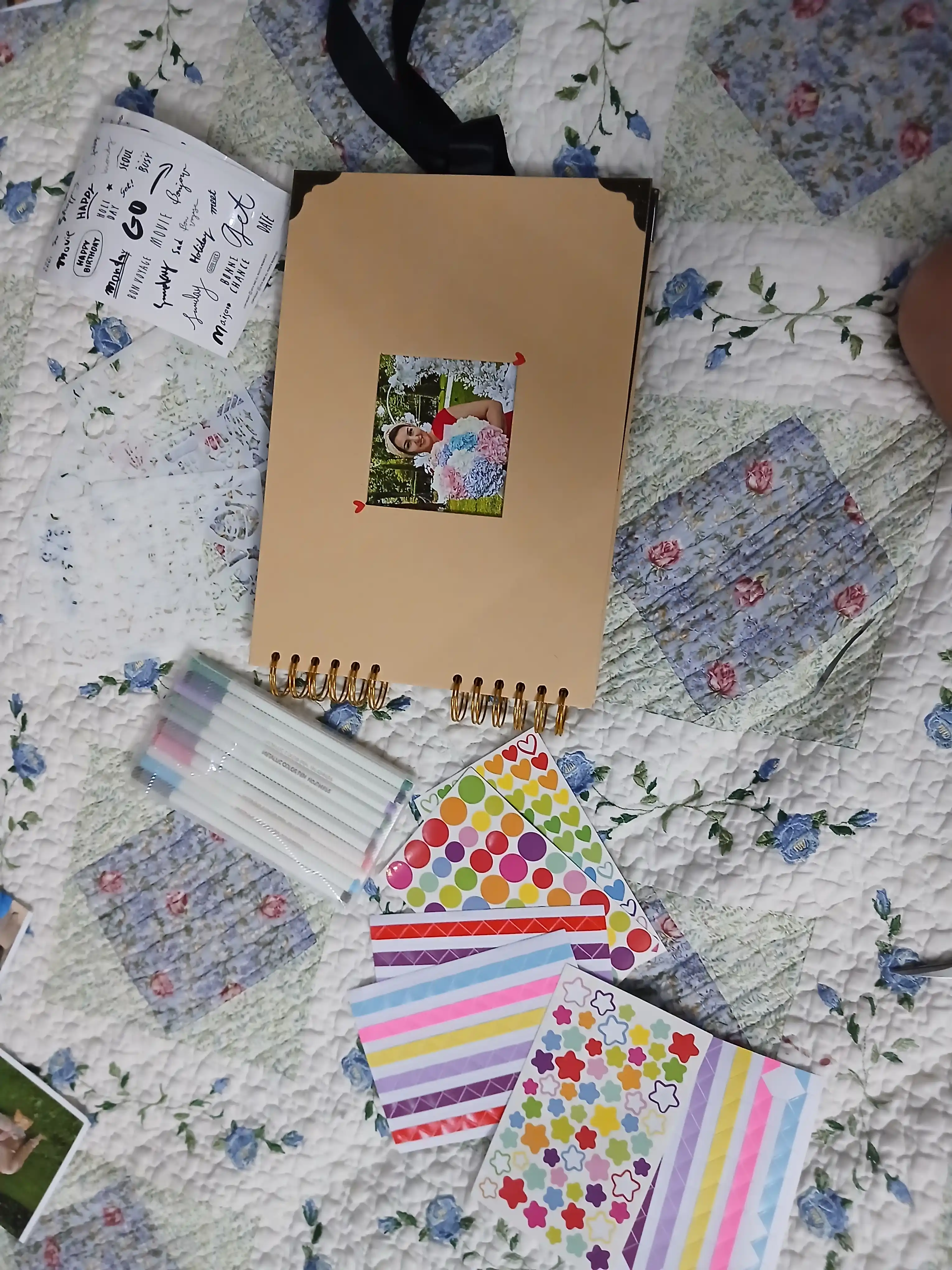 Bolalar, oila, to'y uchun fotoalbom, rasmlar uchun albom, sketchbuk, qora varaqlar bilan