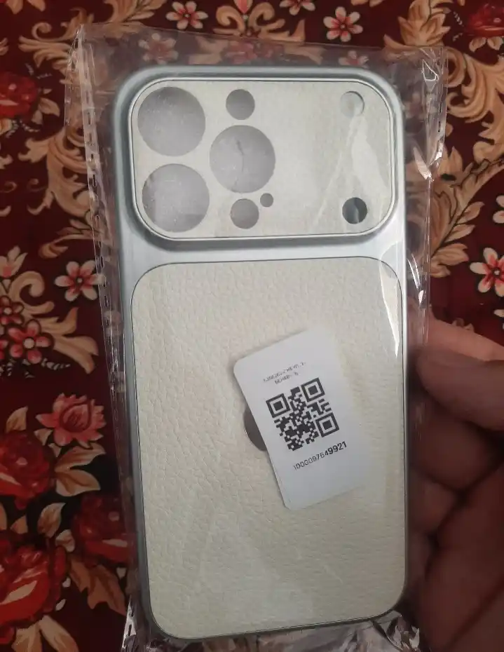 IPhone 17 Pro uslubida chexol iPhone Pro va Pro Max uchun