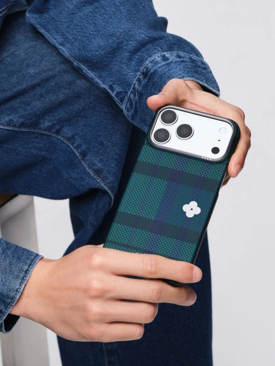 Chexol Pitaka Iphone 17 Pro, Pro Max, Magsafe bilan, ultra yupqa, o'ta mustahkam kevlardan