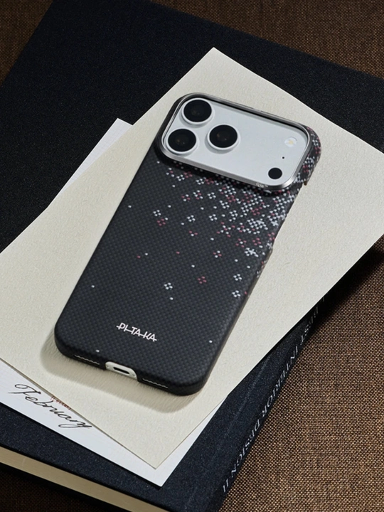 Chexol Pitaka Iphone 17 Pro, Pro Max, Magsafe bilan, ultra yupqa, o'ta mustahkam kevlardan