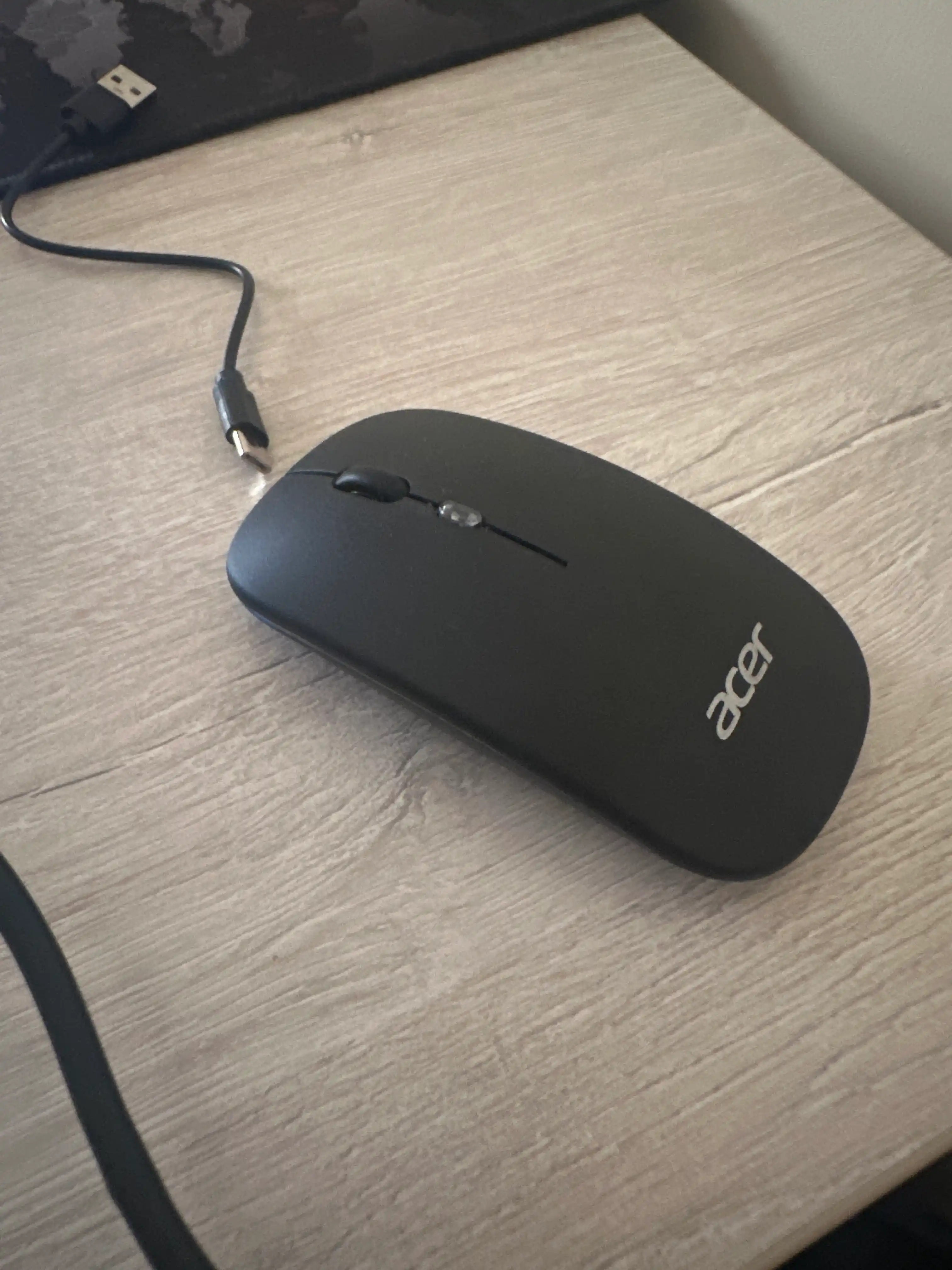 Simsiz sichqoncha Lenovo Wireless Mouse W10, RGB yoritgichli, Bluetooth + 2.4G