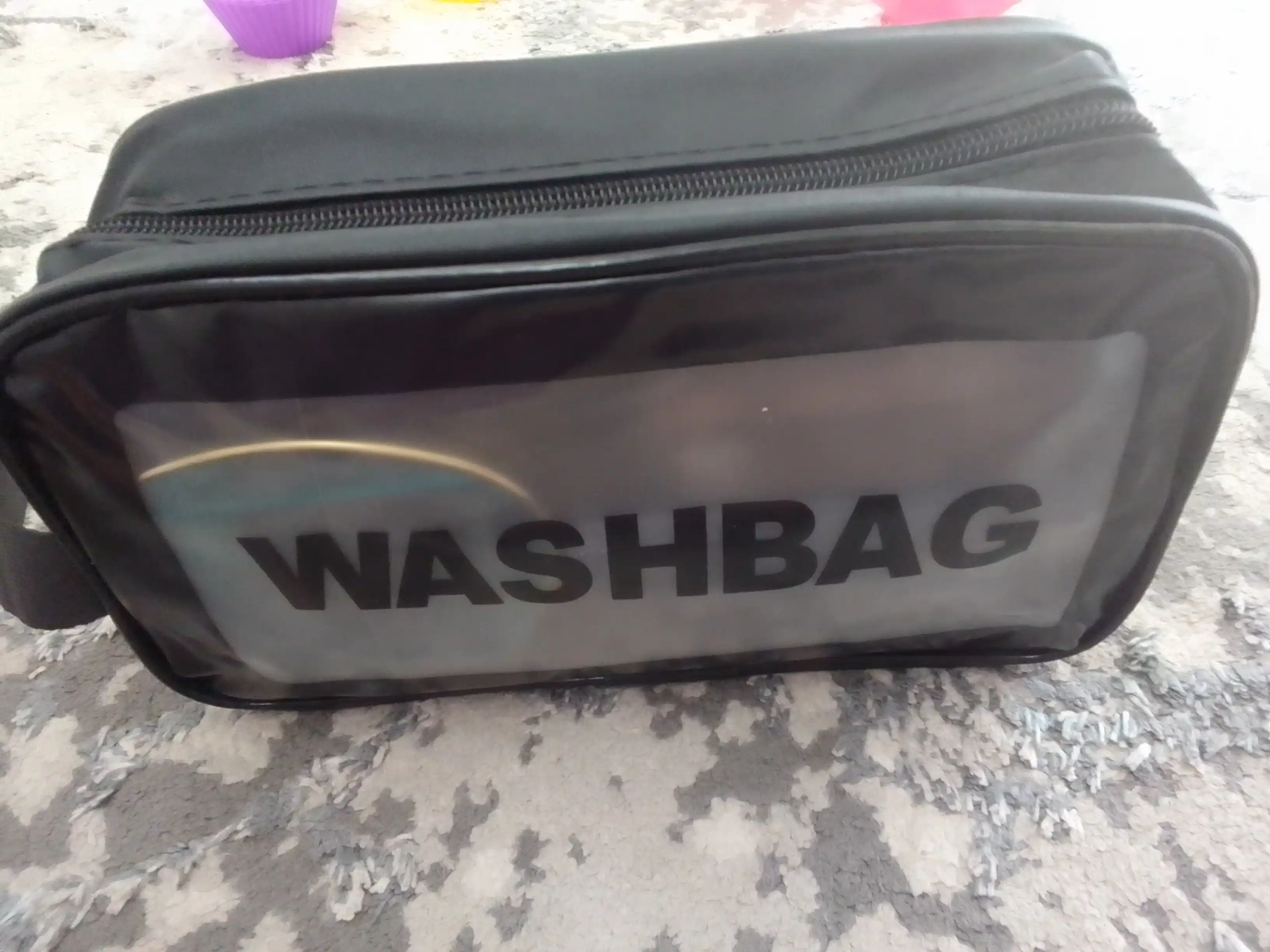 “WASHBAG”  3 xil o‘lchamli va 4 rangli suv o‘tkazmaydigan kosmetik sumkalar  (PVX-neylon)