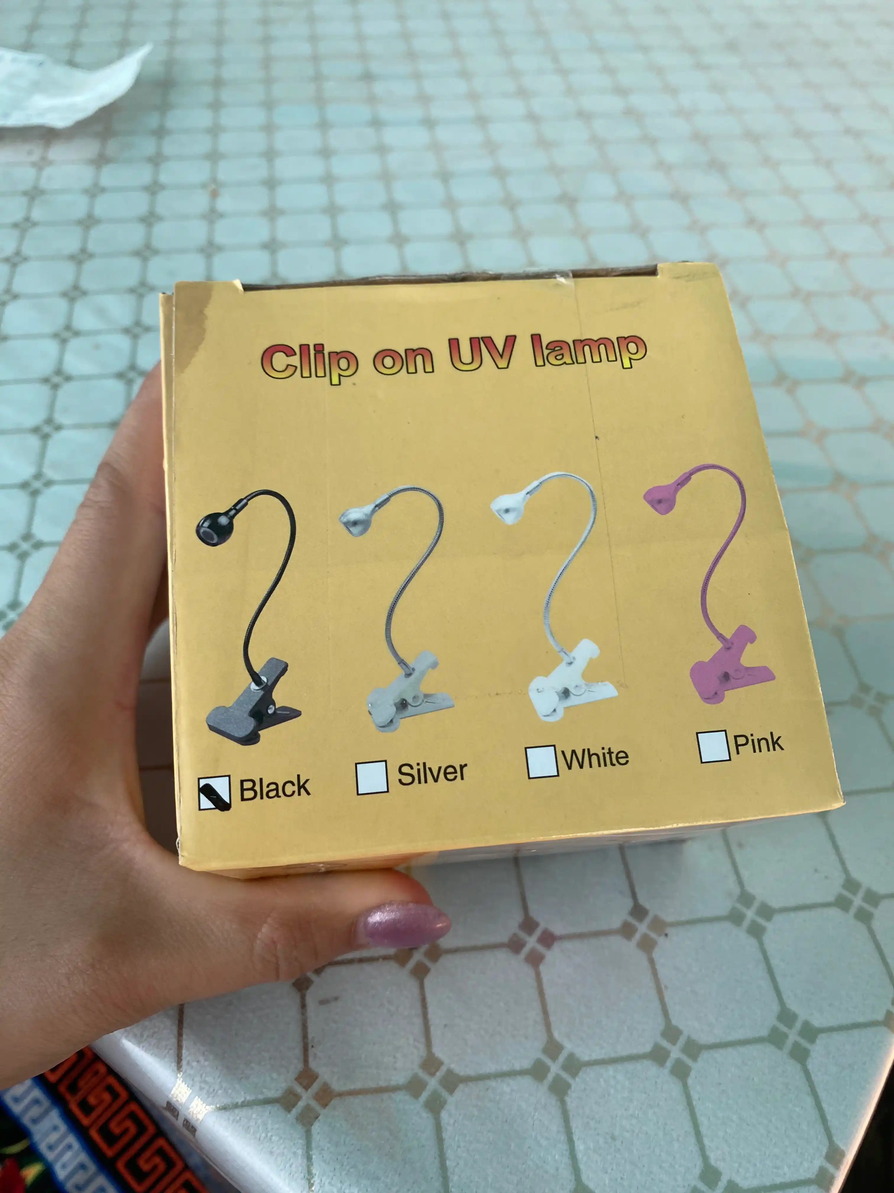 Chiroq UV, metall manikyur uchun, tasmali LED