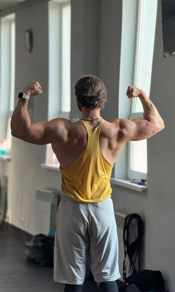 Mushak massasini oshirish uchun Whey zardob oqsili va Soulway kreatin monogidrati majmuasi