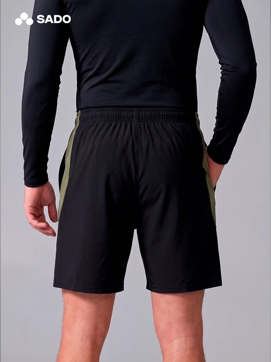 Erkaklar sport shortigi SADO