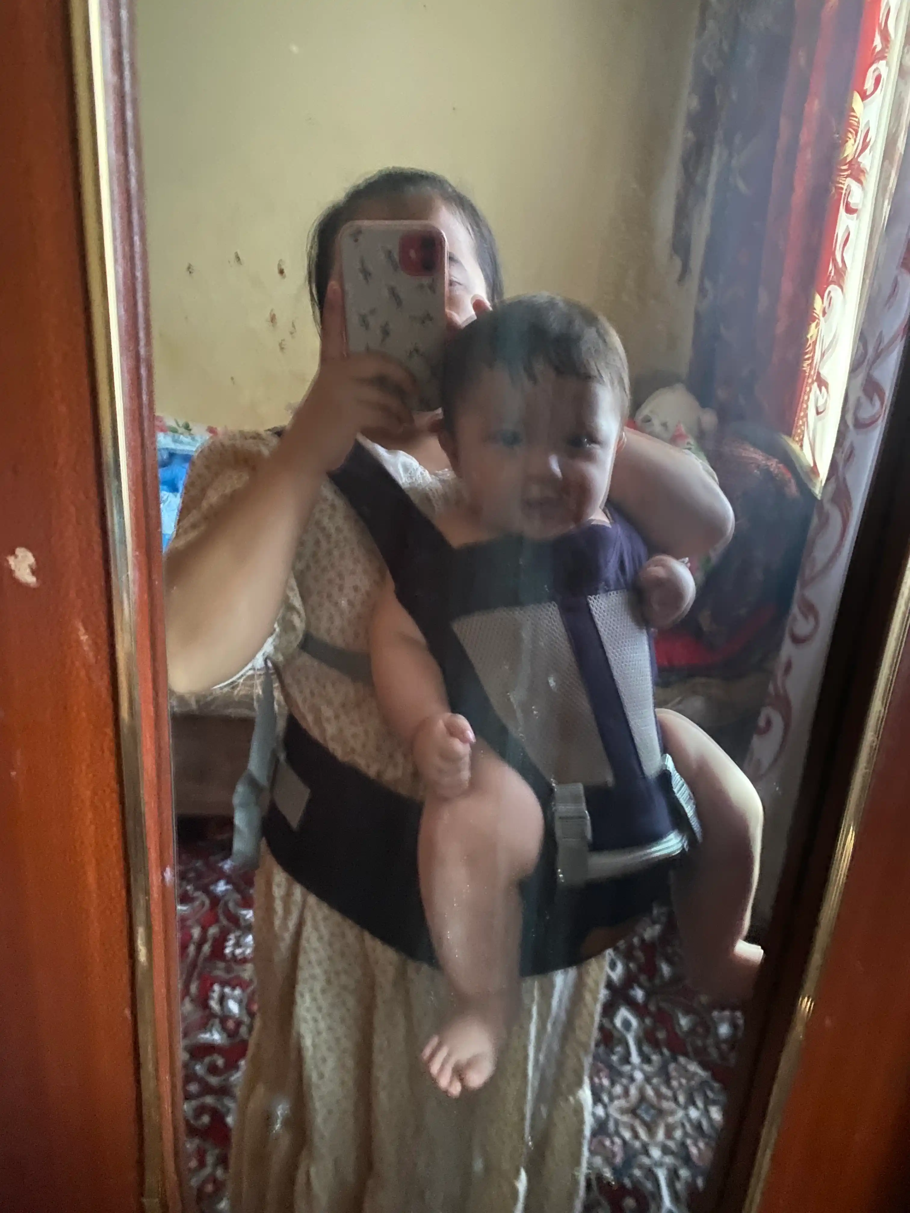 Детские рюкзаки, переноски для младенцев, детские слинги, детские сумки