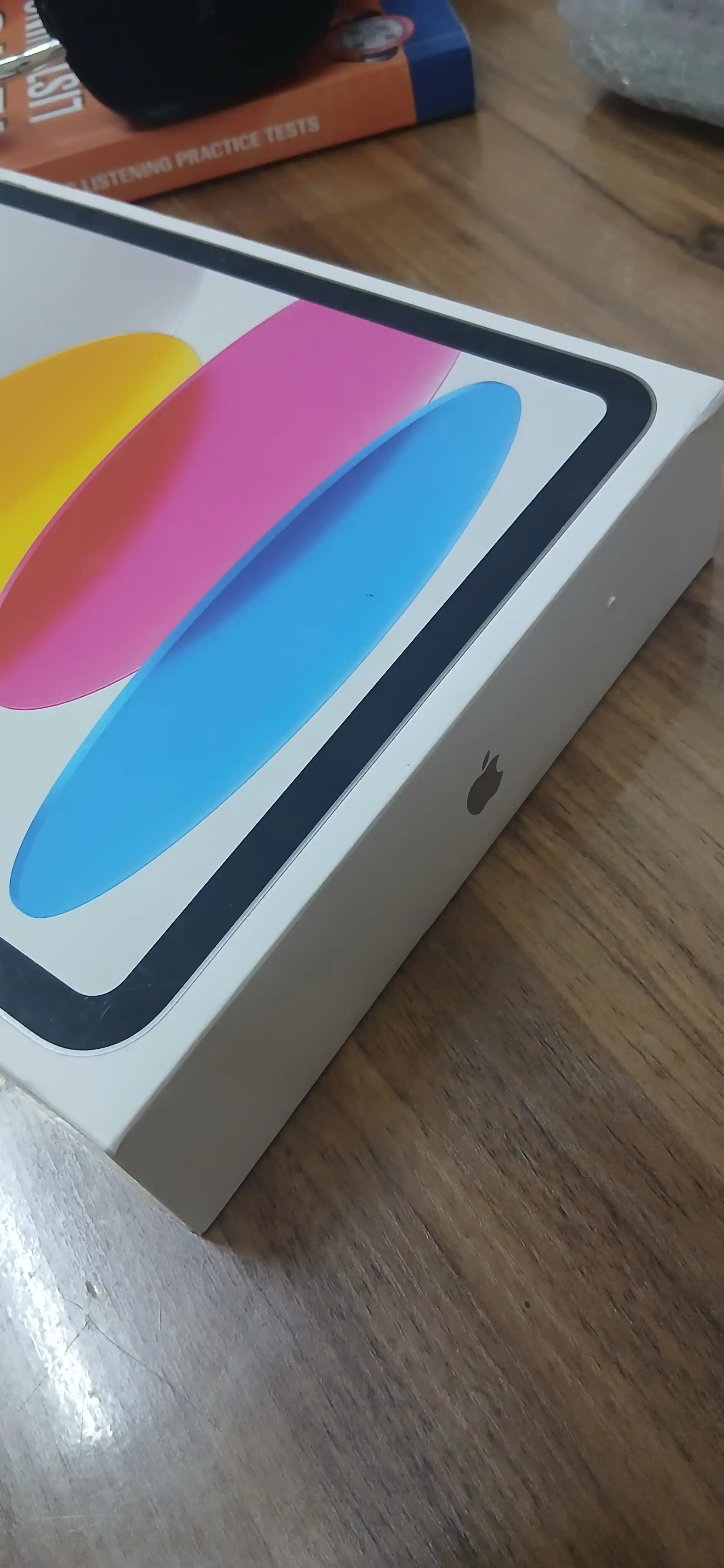 Apple iPad11 A16, чехол и клавиатура, 11 дюймов, 12 МП 4K, 128/256 ГБ, гарантия 1 год