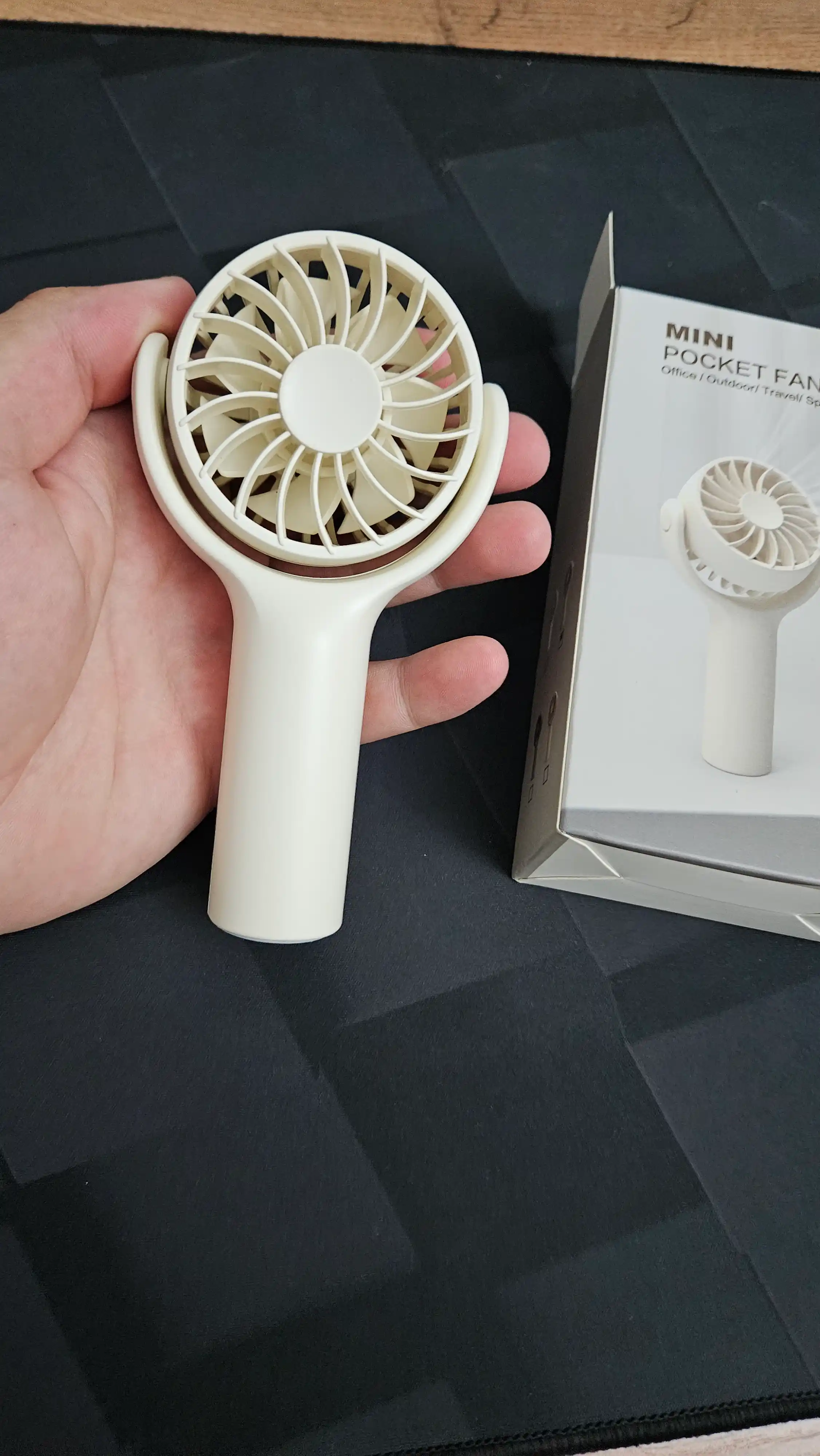 Portativ qo'l premium mini ventilyatori H15, 1200 mAh (10 soatgacha ishlaydi)
