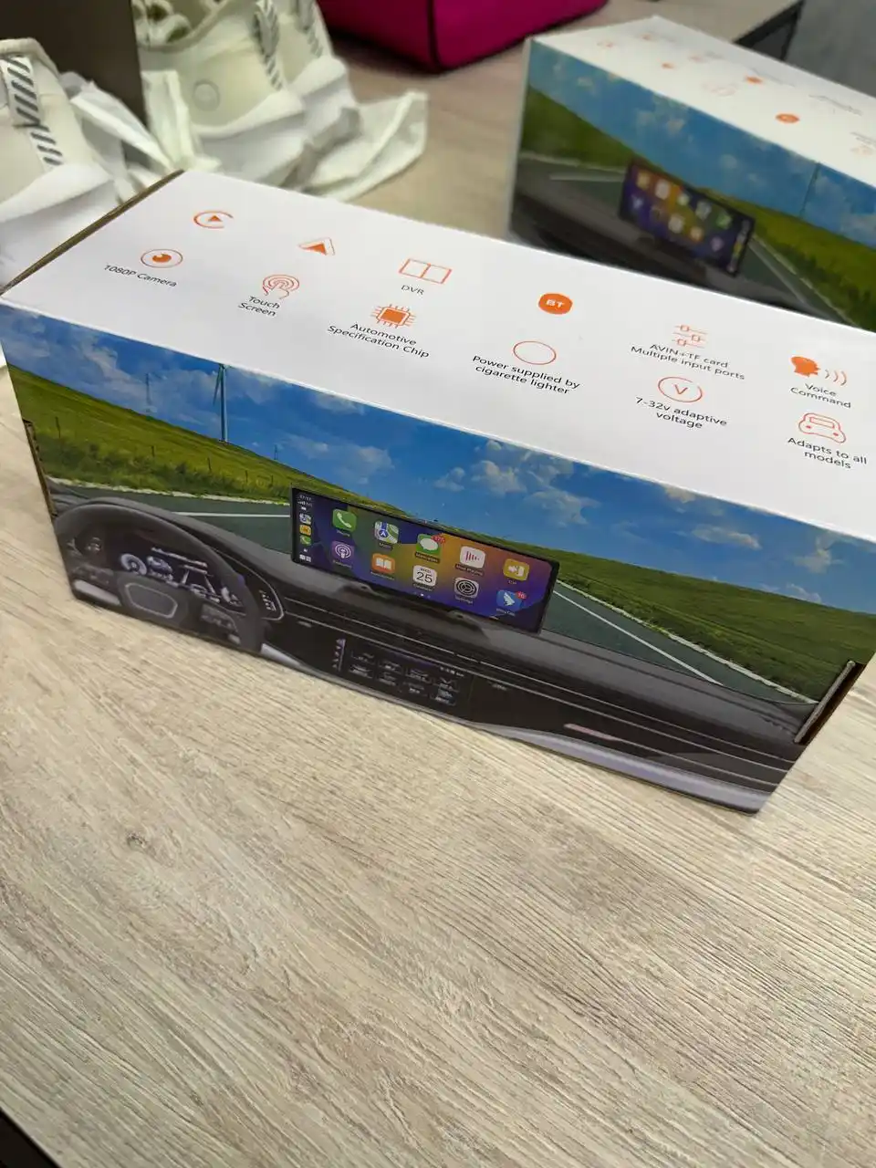 4K aqlli DVR, 10,26 dyuymli sensorli ekran, CarPlay / AndroitAuto, 64 GB
