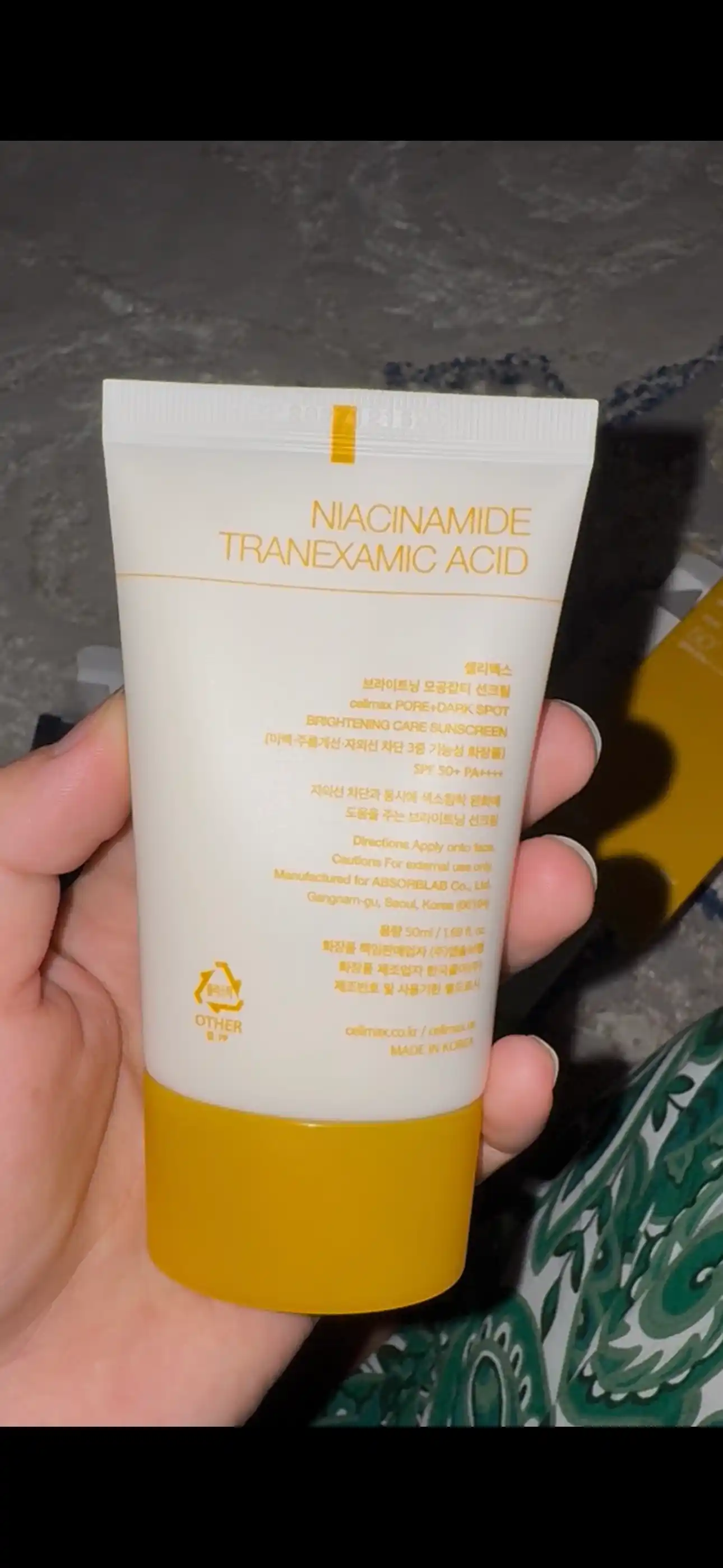 Quyoshdan himoyalovchi krem SPF 50+ PA++++ Celimax