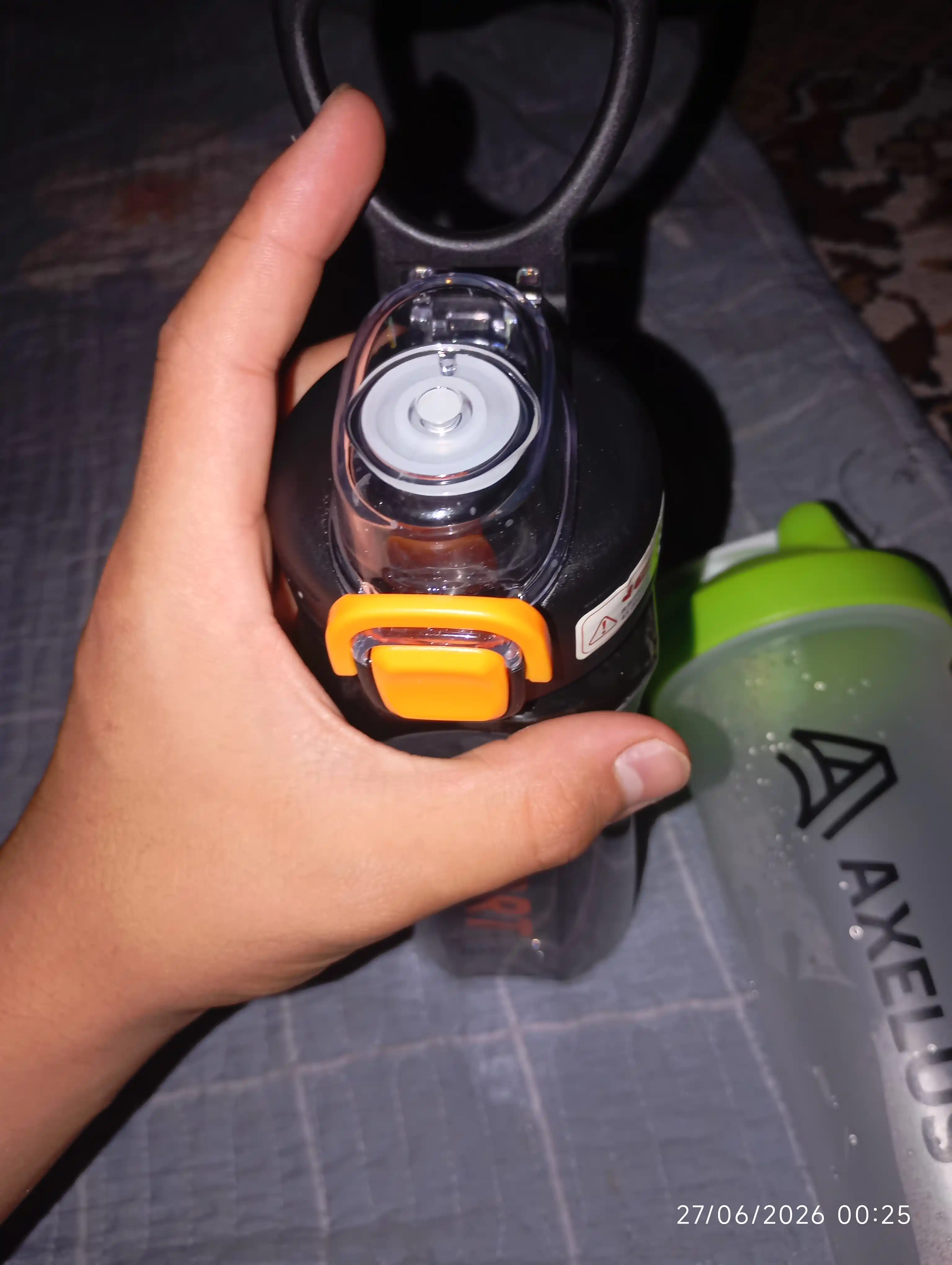 Sport suv idishi, 450/750/1200 ml, naychali va naychasiz, germetik