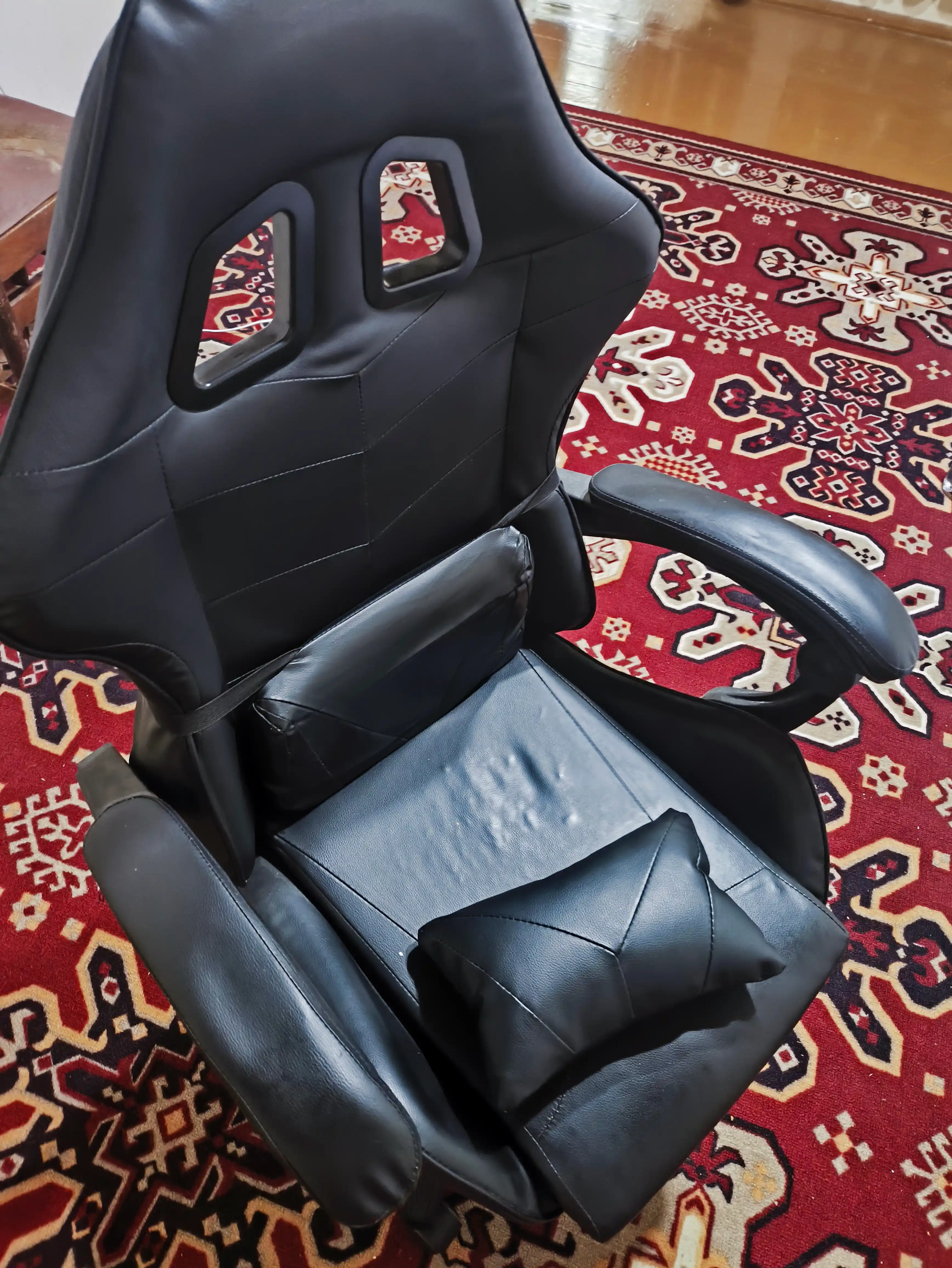 Gaming kreslo TOJIRBEK, kompyuter va ofis uchun, oyoq qo'ygichli o'rindiq