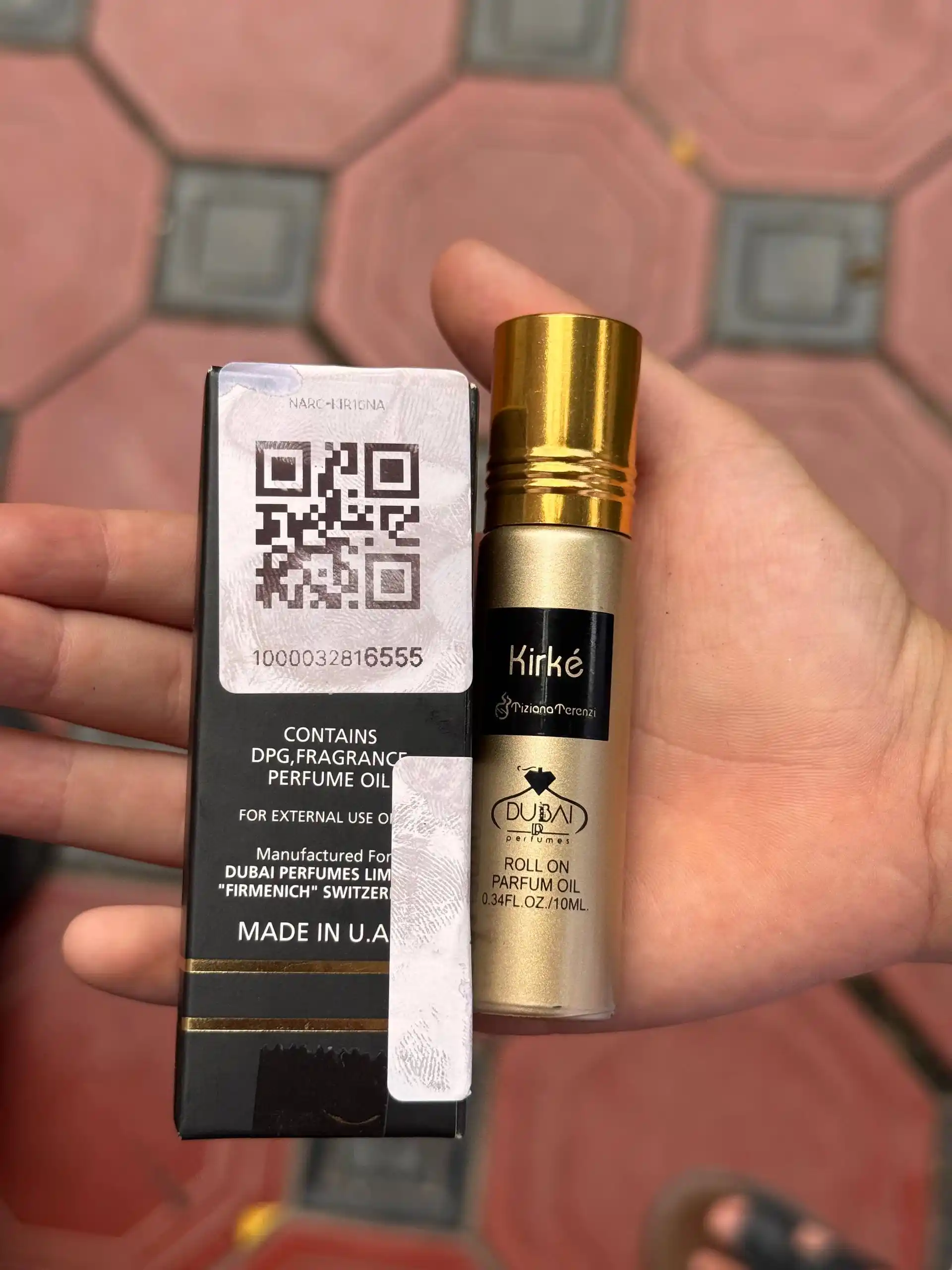 Yog'li atir Kirki ayollar va erkaklar uchun, 10 ml