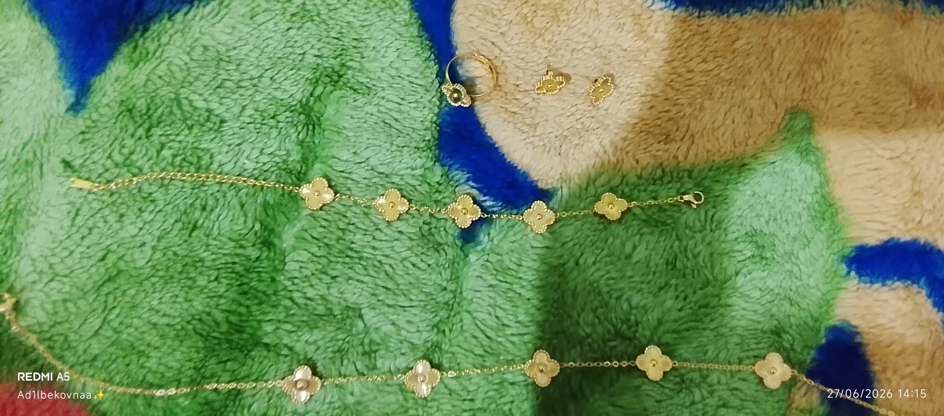 Clever nafis buyumlar to'plami nabor, zanjir, braslet, zirak va uzuk, Van Cleef uslubida