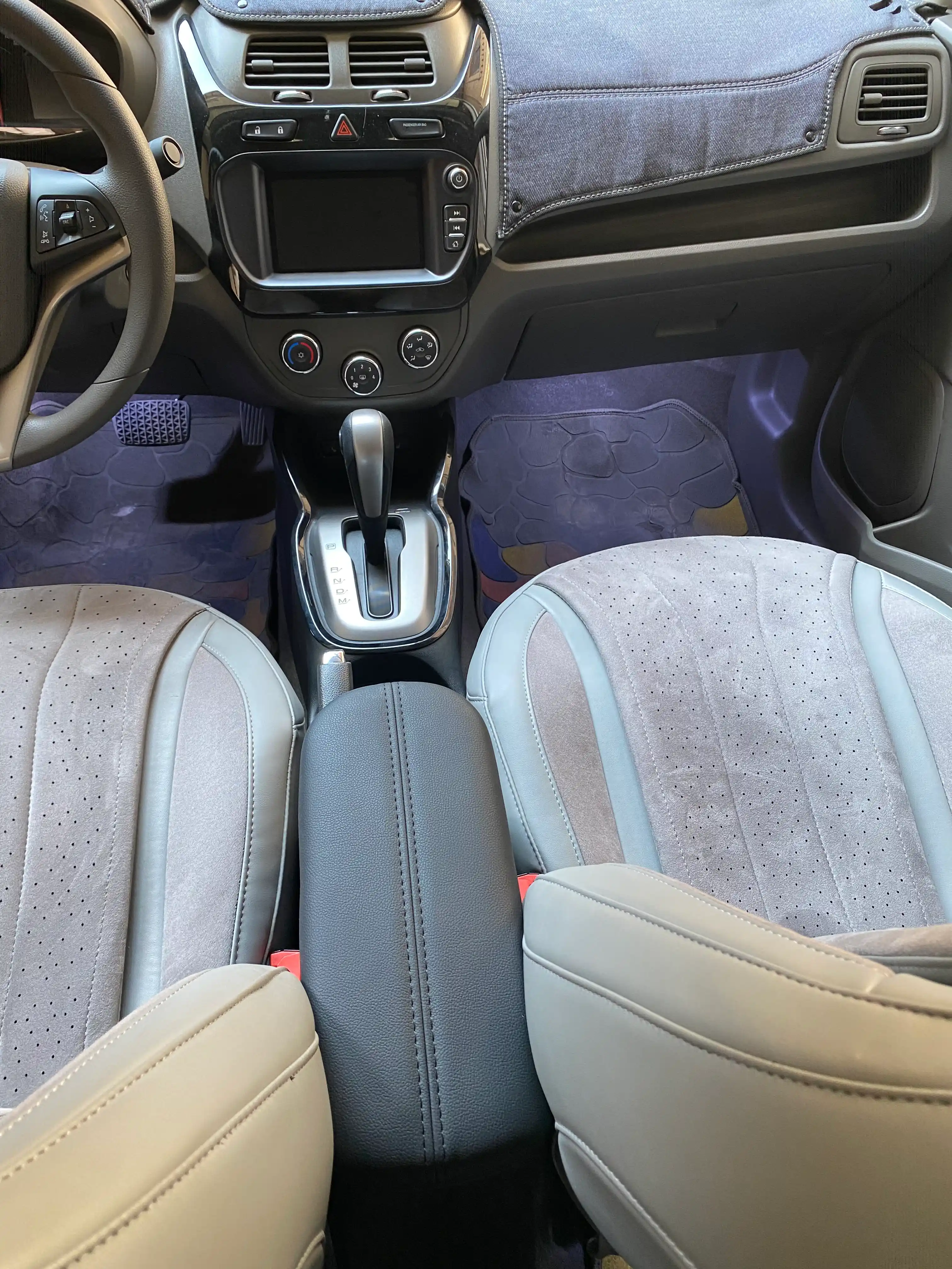 Подлокотник MS, предназначенный для автомобиля Chevrolet Cobalt