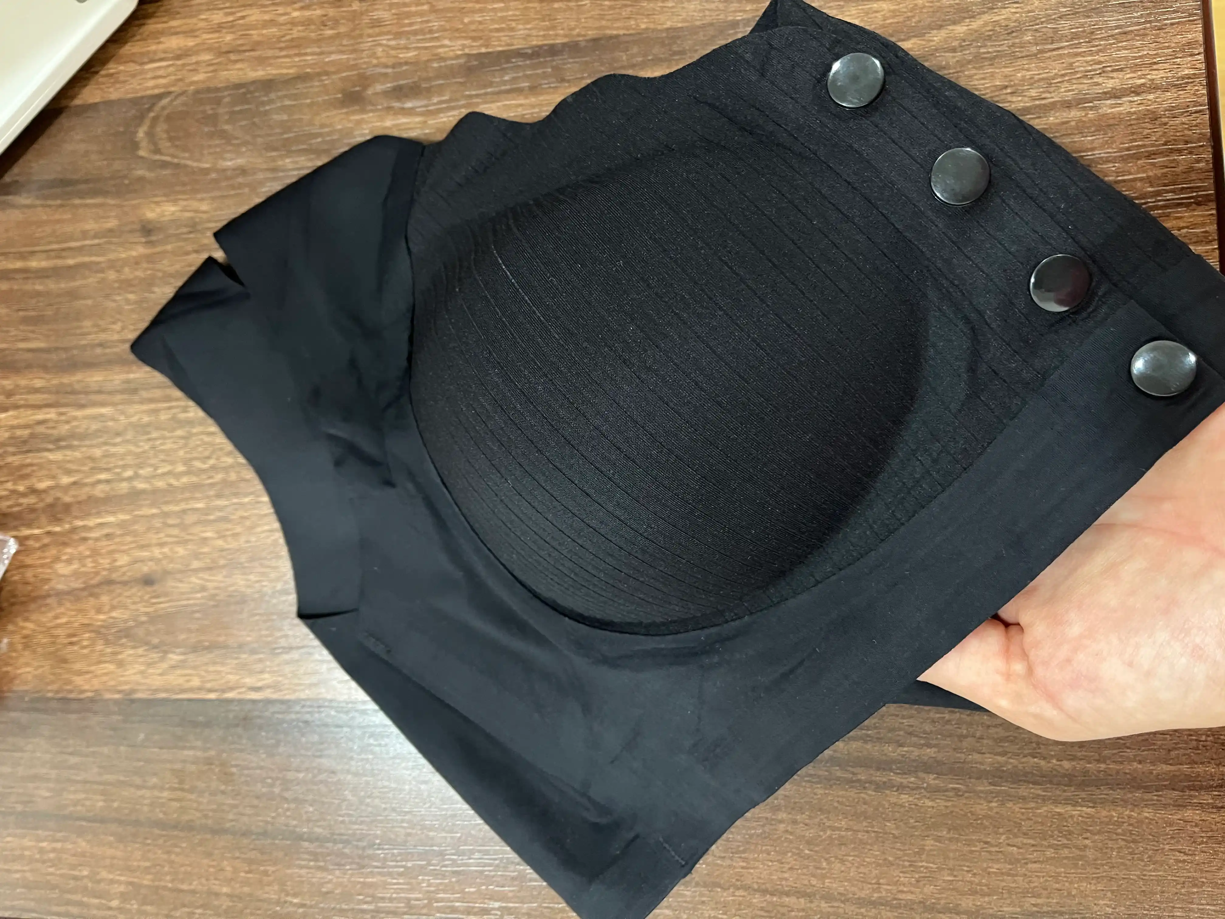 Ayollar uchun choksiz byustgalter, oldi tugmali, simsiz, katta razmer 2XL-3XL