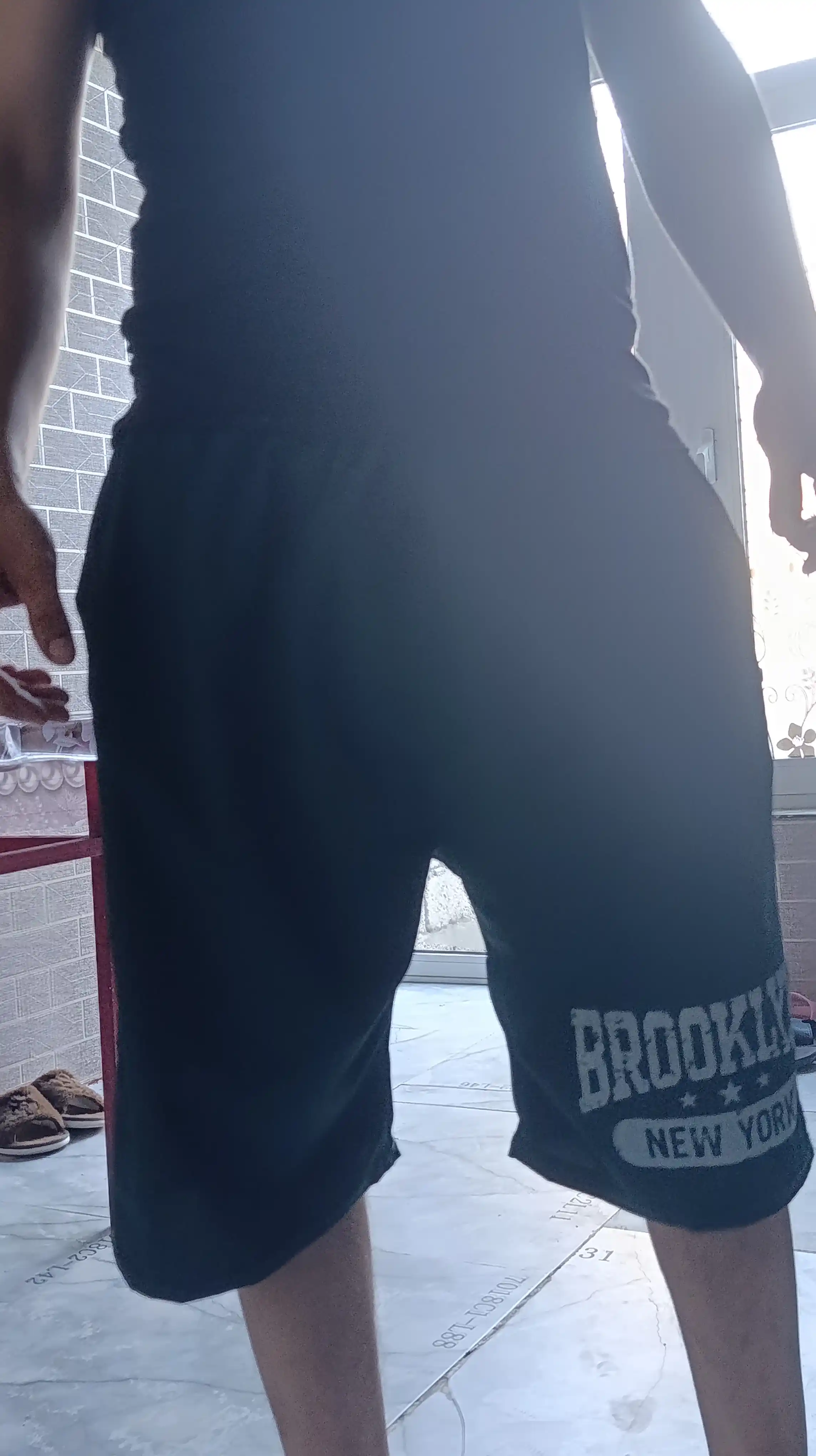 Cho‘ntakli erkaklar sport shortiklari, sport va kundalik foydalanish uchun