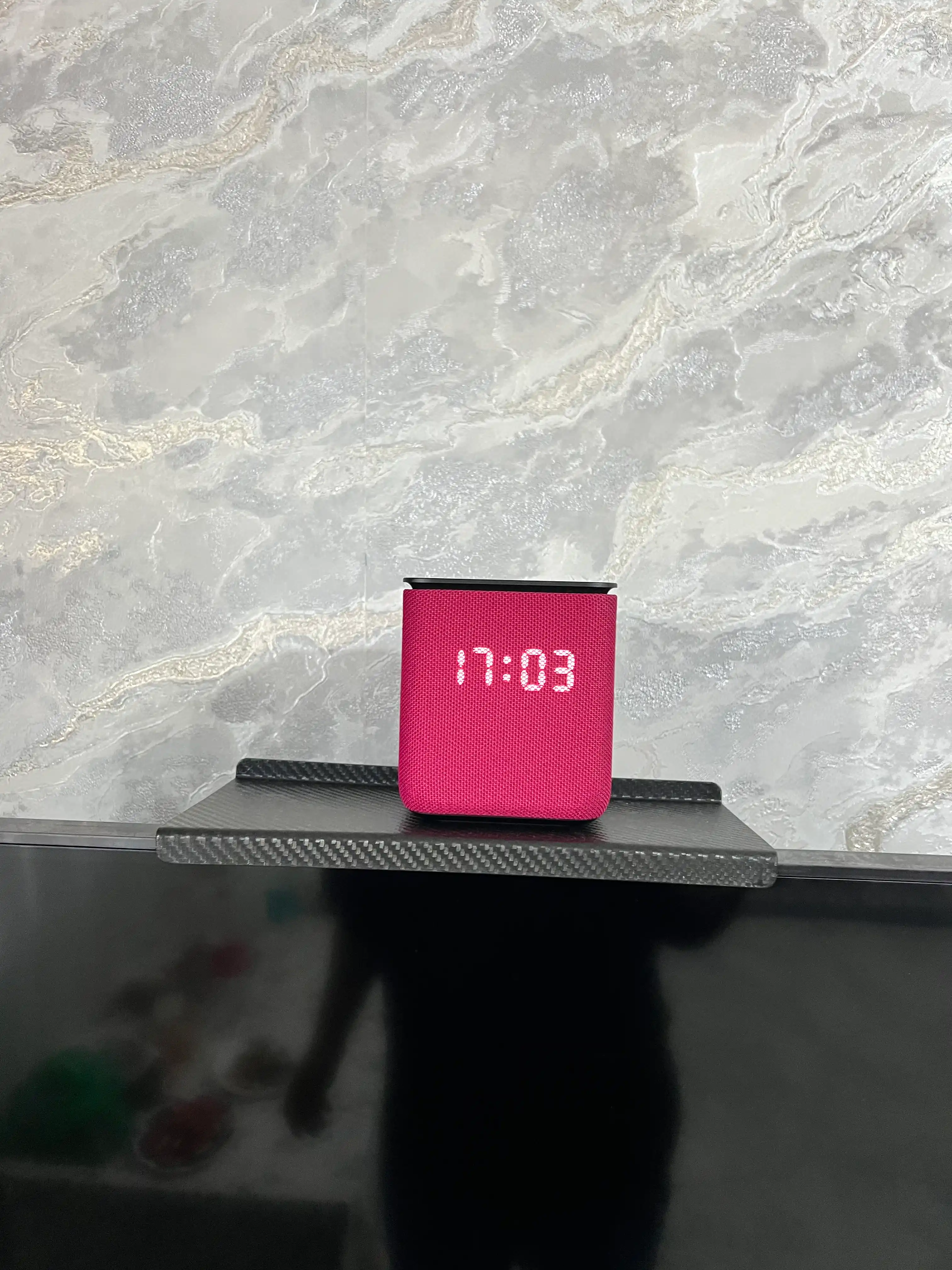 Умная колонка Яндекс Станция Миди с Zigbee