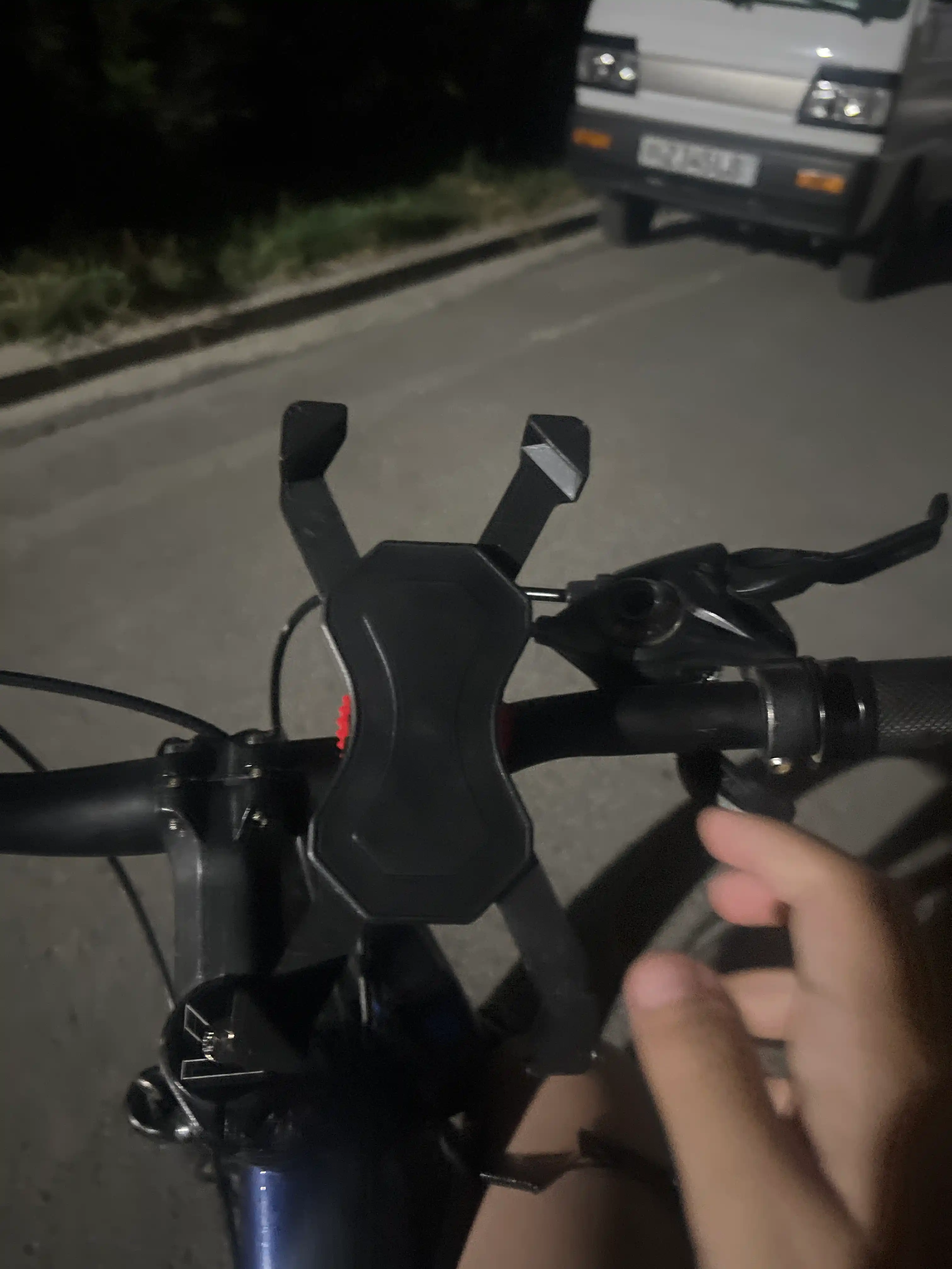 Velosiped va samokat uchun telefon uchun ushlagich, universal