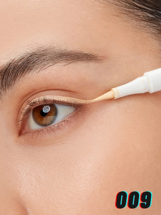 Kozlar uchun podvodka-flomaster RAD The Drama Is Real Liquid Eyeliner