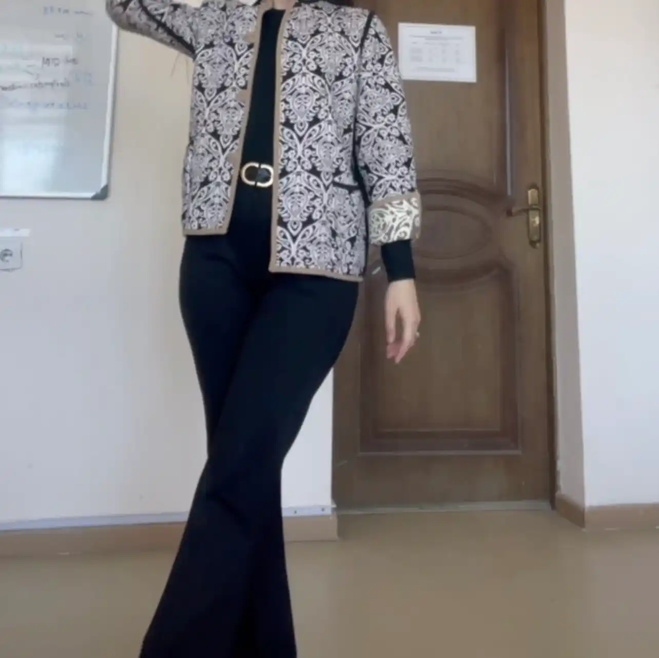 Klassik shimlar, ofis va o‘qish uchun, kuz va bahor uchun