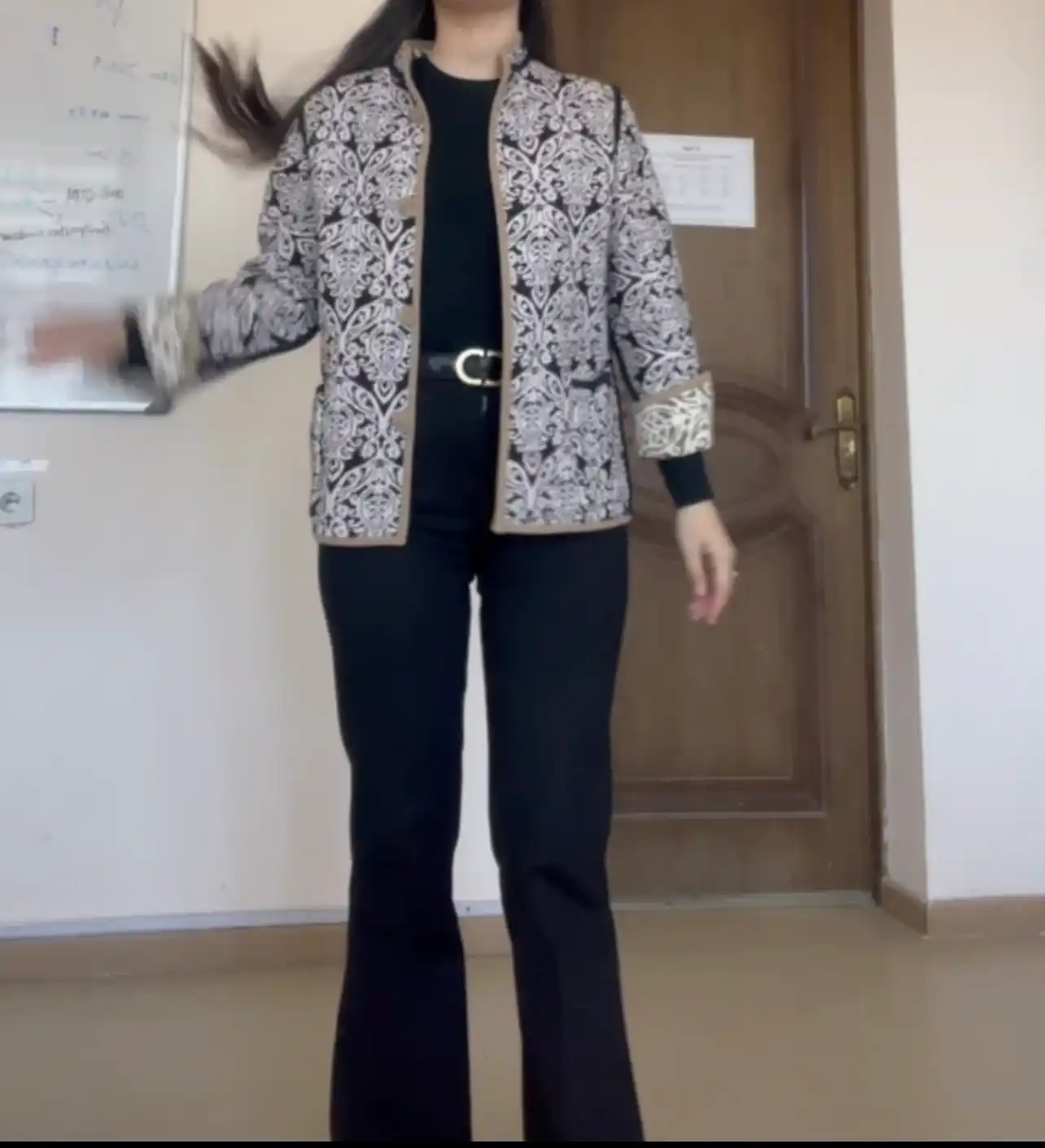 Klassik shimlar, ofis va o‘qish uchun, kuz va bahor uchun