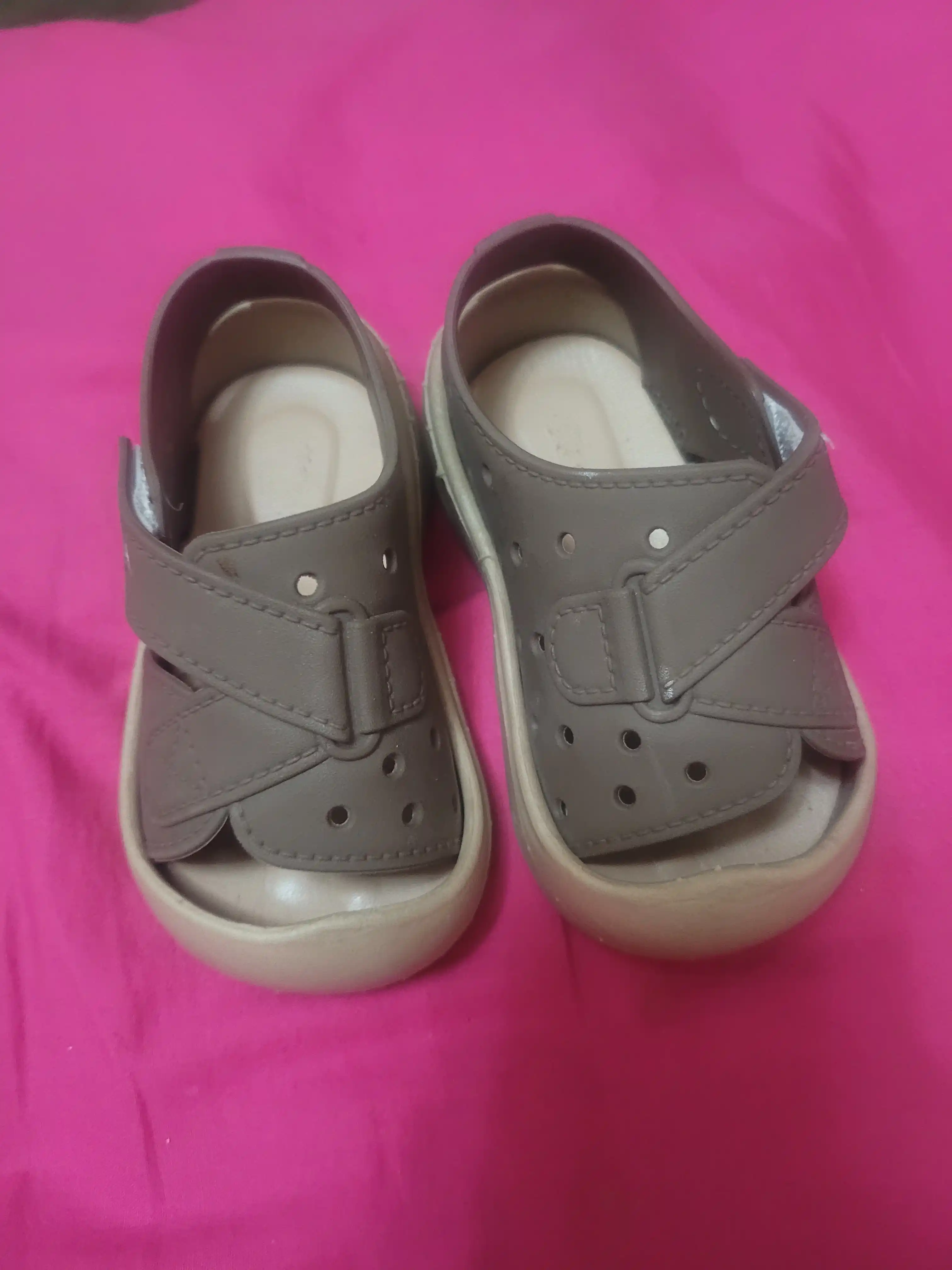 Bolalar uchun yumshoq sandal, yozgi, qulay model