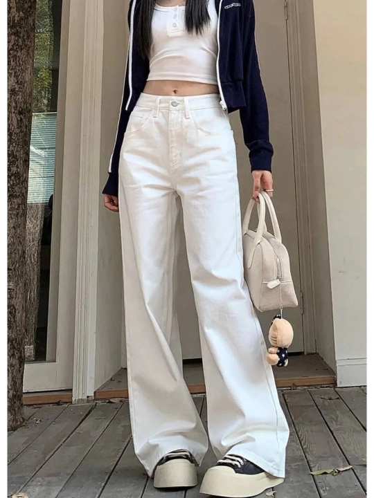 Ayollar uchun baland belli mom jeans – turli rangdagi denim shimlar, jinsi shimlar