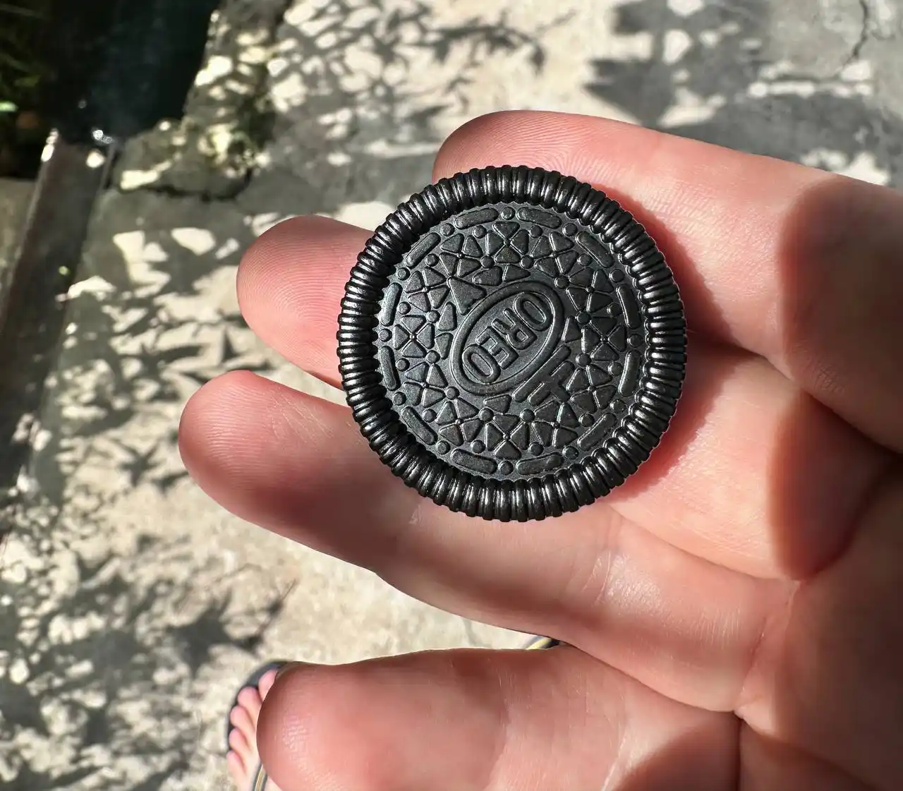 Металлический антистресс-слайдер в форме Oreo