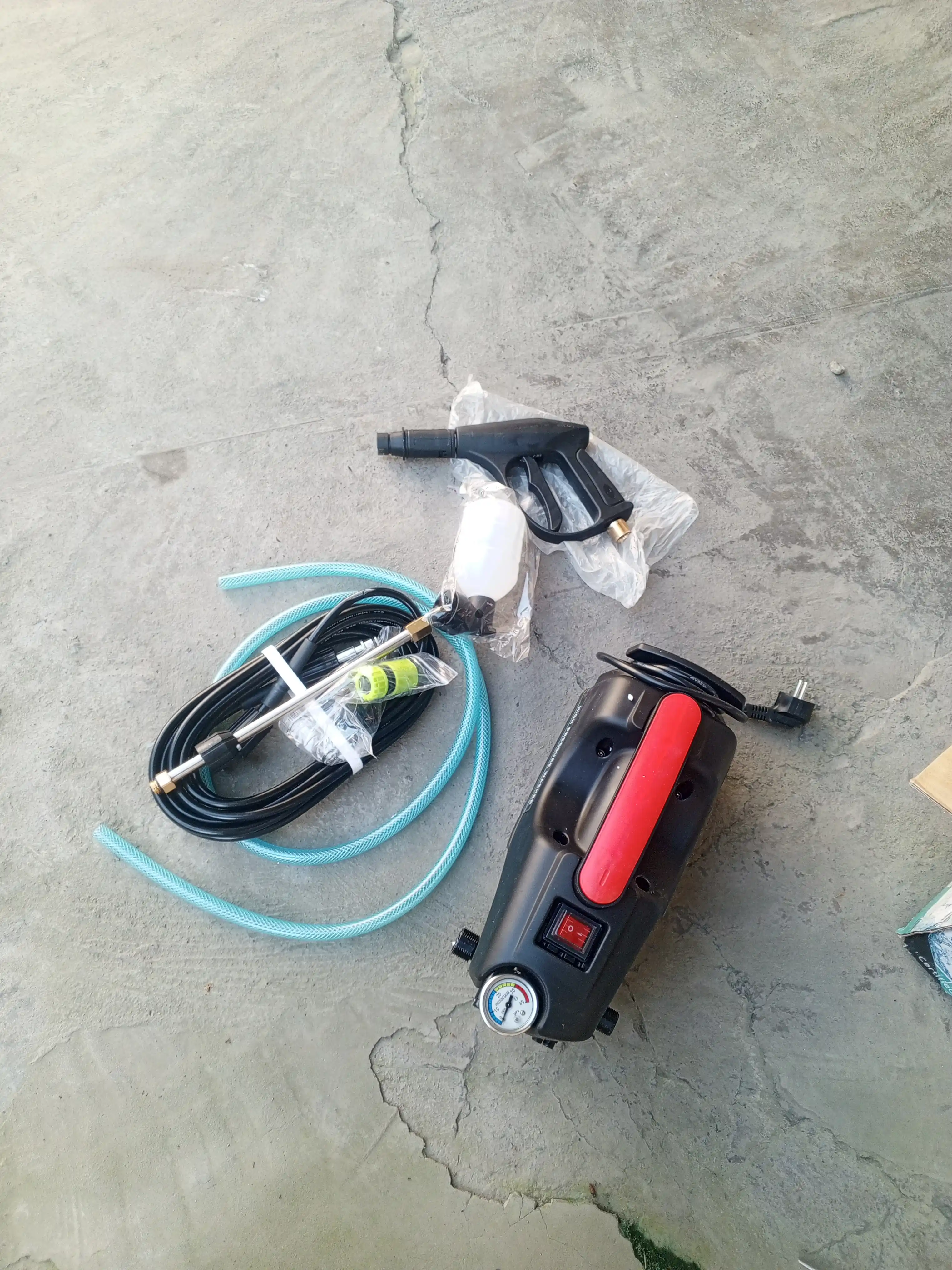 Yuqori bosimli avtomobil yuvish moslamasi MOON 2200 W, karcher, avtomoyka