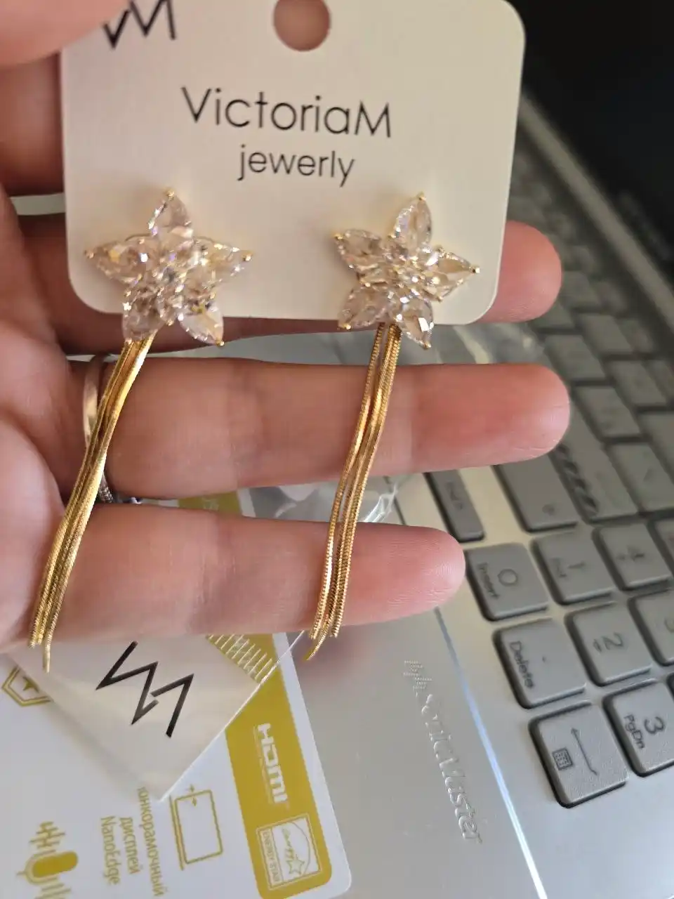 Серьги женские и для девочек