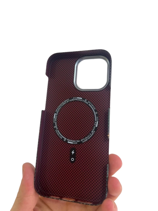 IPhone modellari uchun premium karbon g‘ilof, 13, 14, 15, 16, 17 Pro, Pro Max