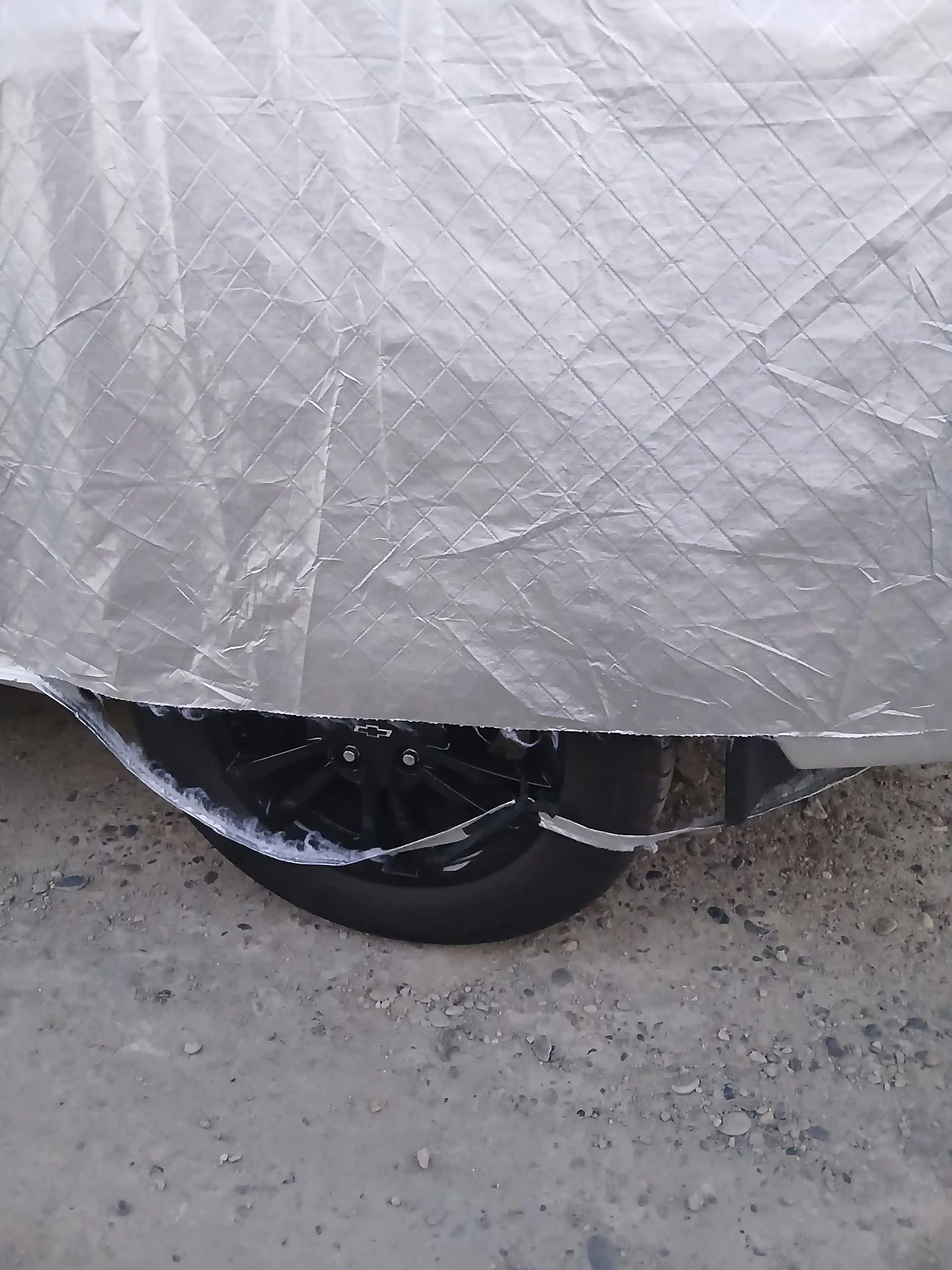 TENT barcha mavsumlarga mos keladigan universal suv o‘tkazmaydigan himoya g‘ilofi