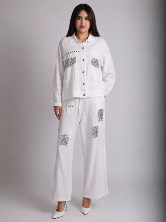 Ayollar uchun yozgi ikki qismli kostyum, paxtadan tikilgan yengil va qulay to‘plam