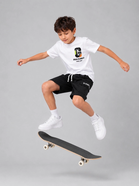 O‘g‘il bolalar sport komplekti futbolka short yozgi teen outfit casual set